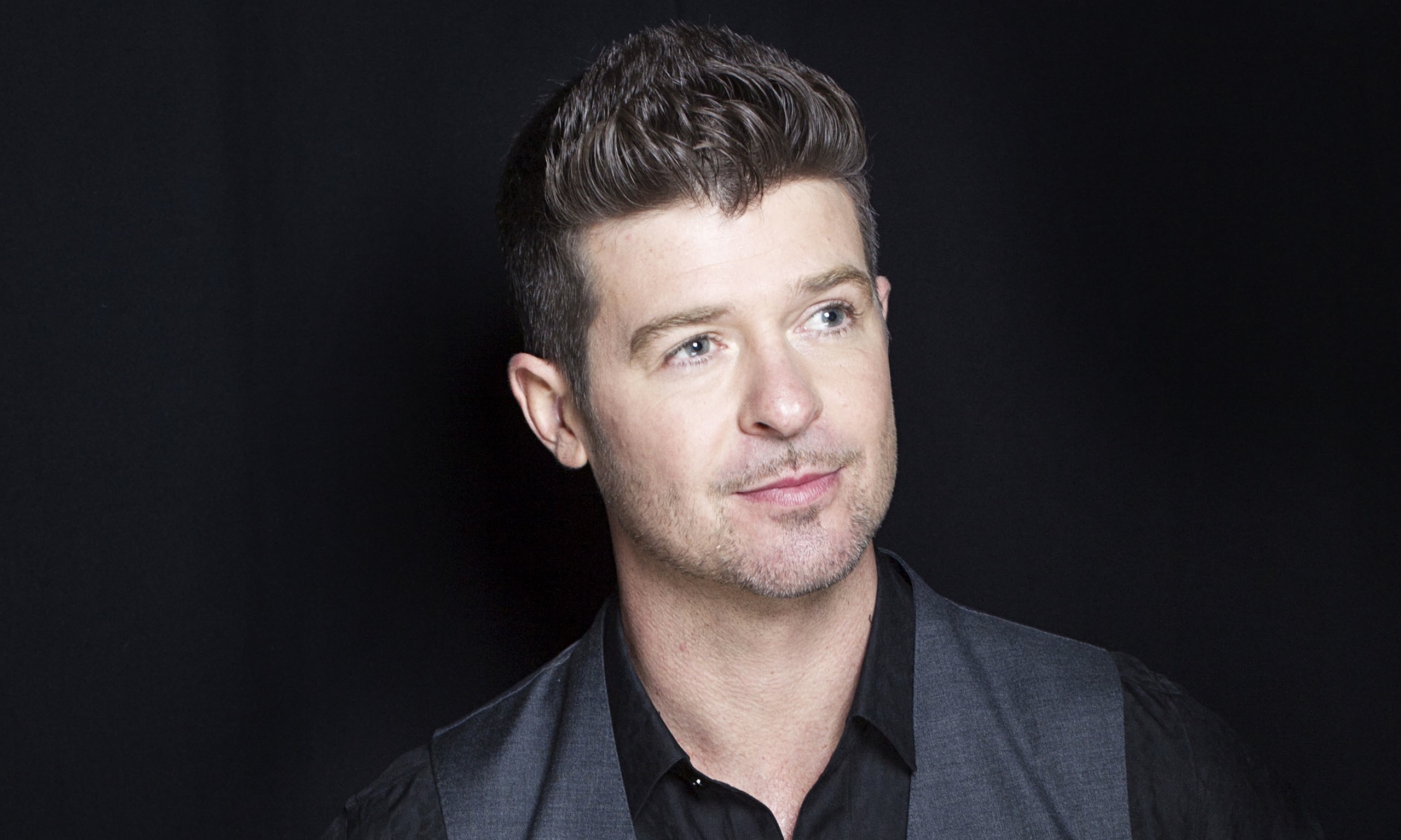 Download mobile wallpaper Music, Robin Thicke for free.