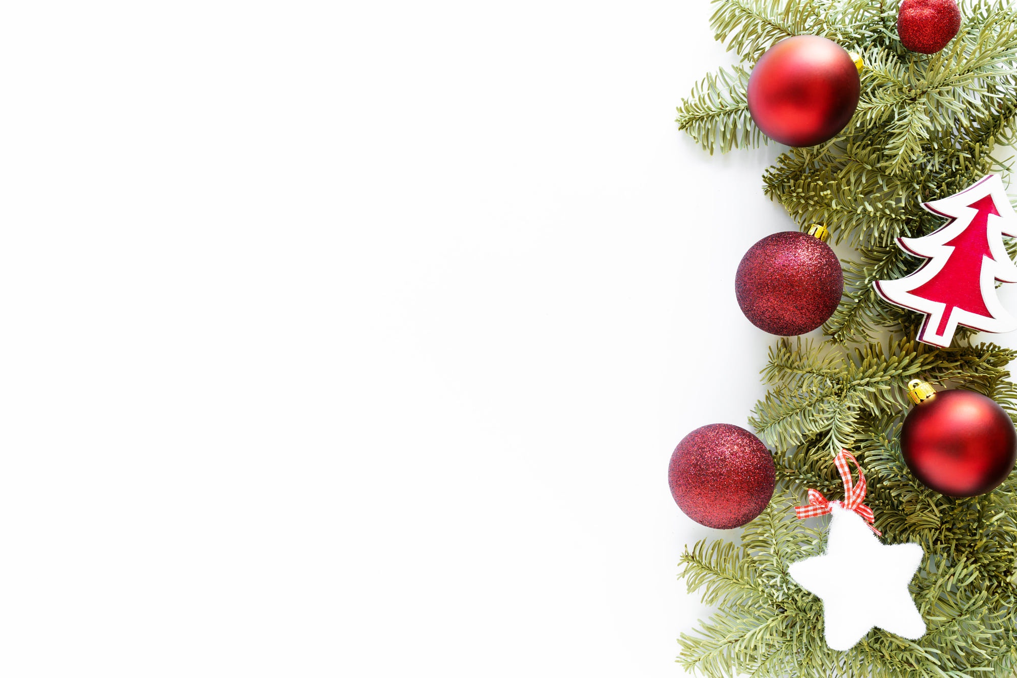 Free download wallpaper Christmas, Holiday, Star, Christmas Ornaments, Bauble on your PC desktop