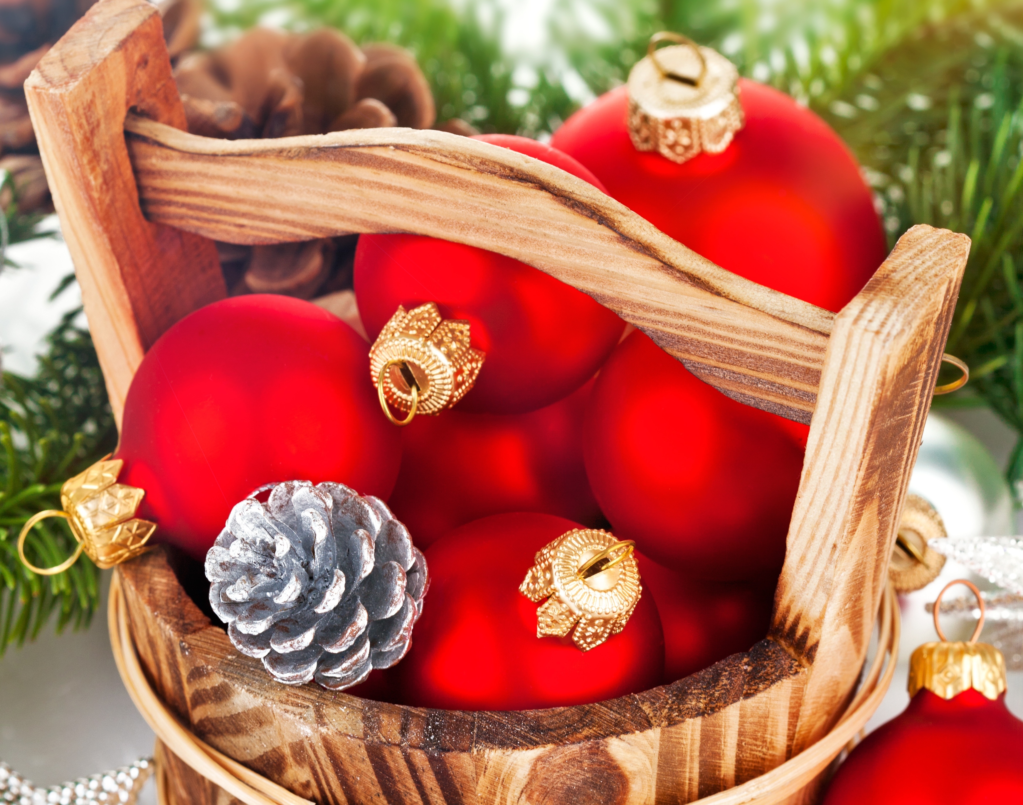 Téléchargez gratuitement l'image Noël, Vacances, Décorations De Noël, Pomme De Pin sur le bureau de votre PC