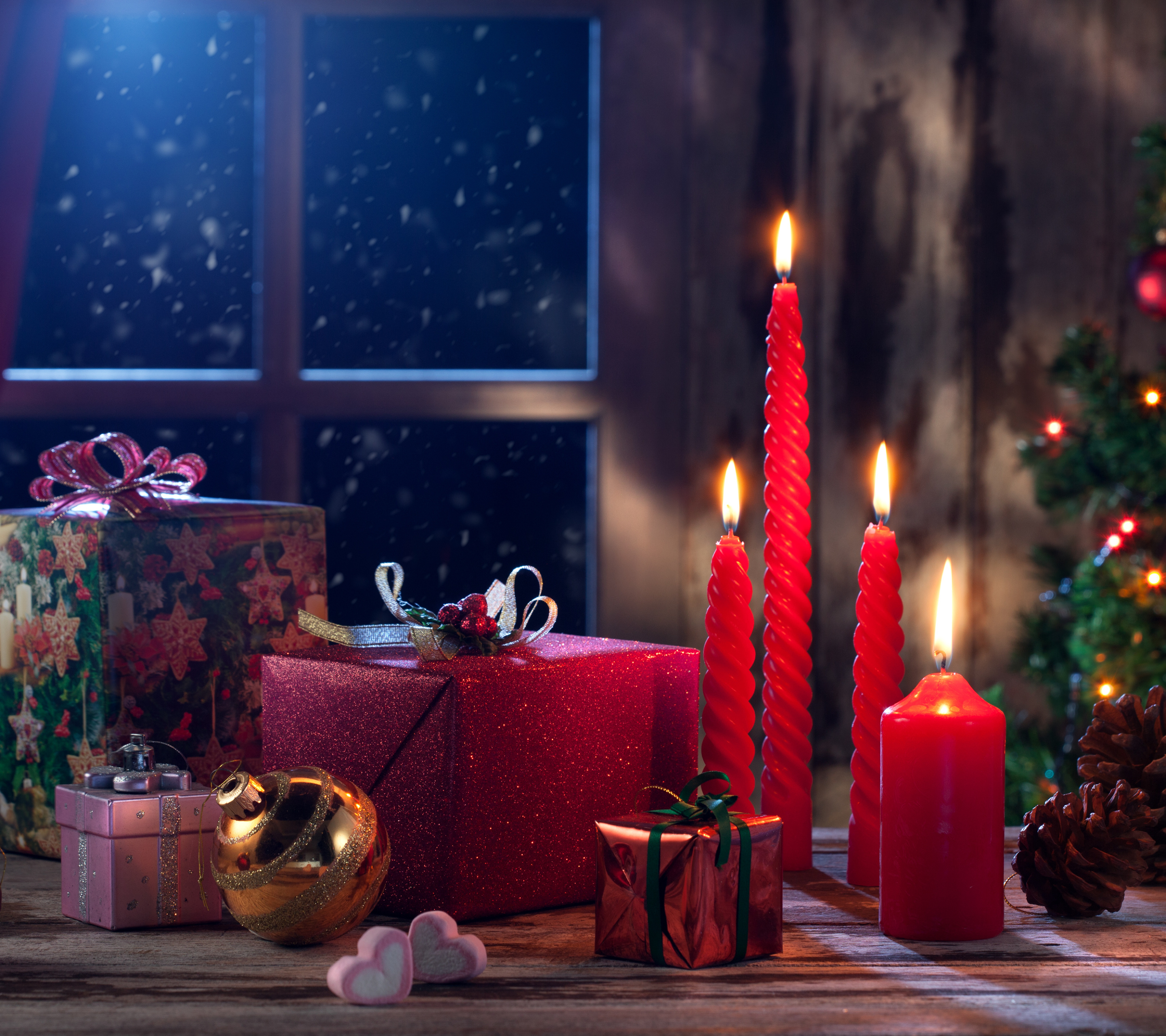 Завантажити шпалери безкоштовно Різдво, Свято, Вікно, Свічка, Різдвяні Прикраси картинка на робочий стіл ПК