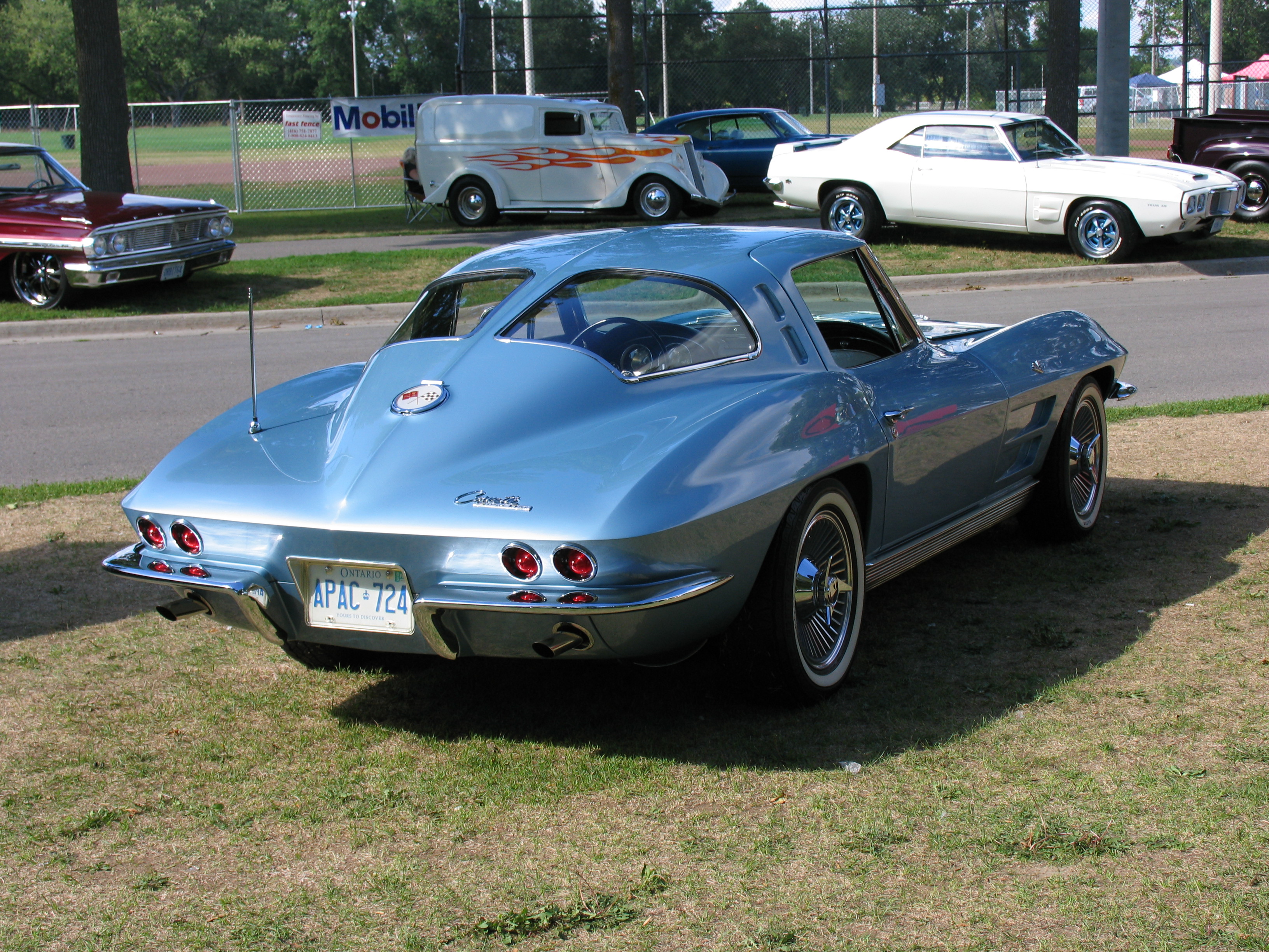 Handy-Wallpaper Chevrolet Corvette, Chevrolet, Fahrzeuge kostenlos herunterladen.