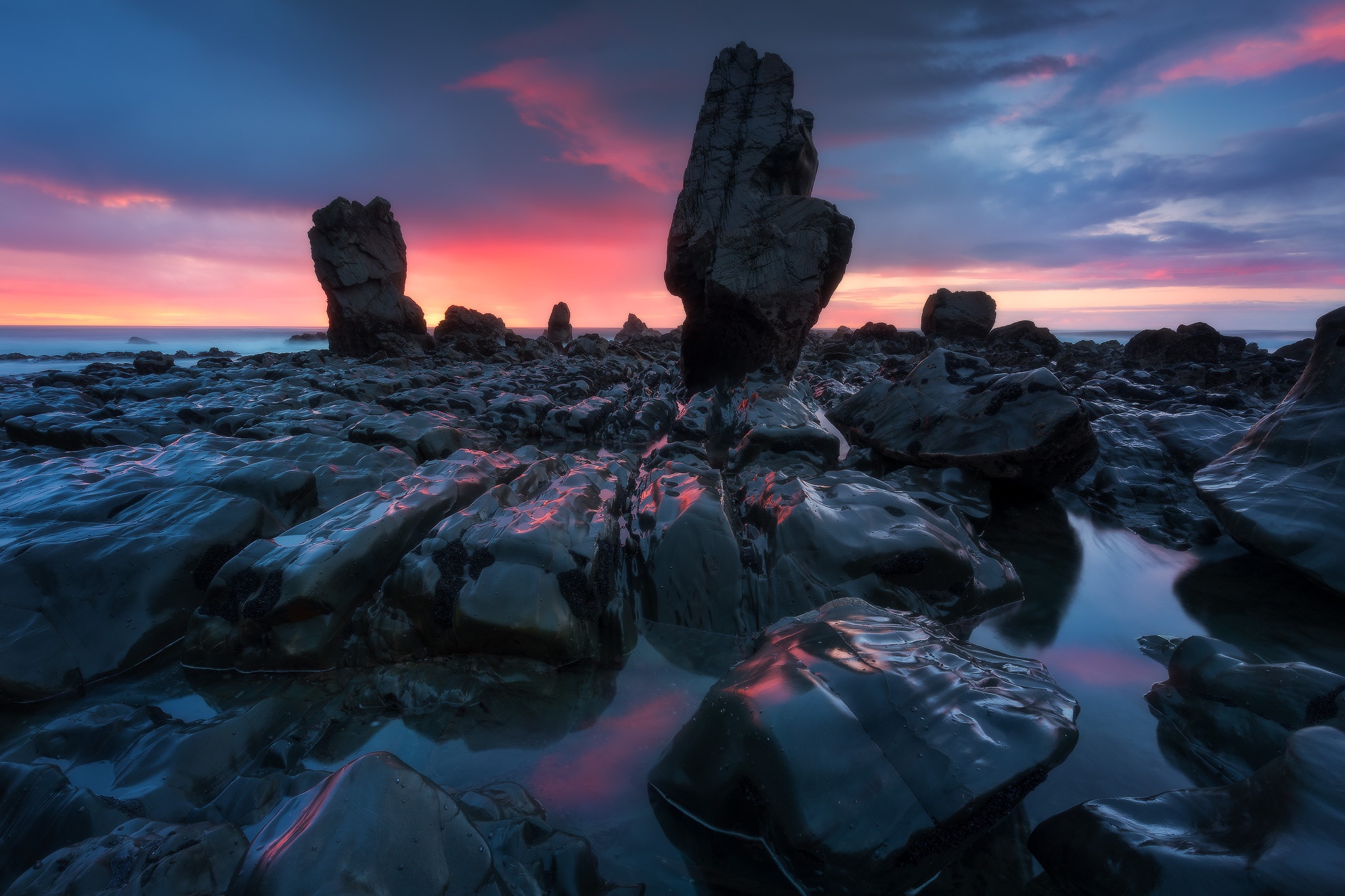 Free download wallpaper Nature, Sunset, Rock, Earth on your PC desktop