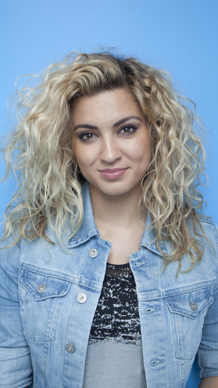 Download mobile wallpaper Music, Tori Kelly for free.