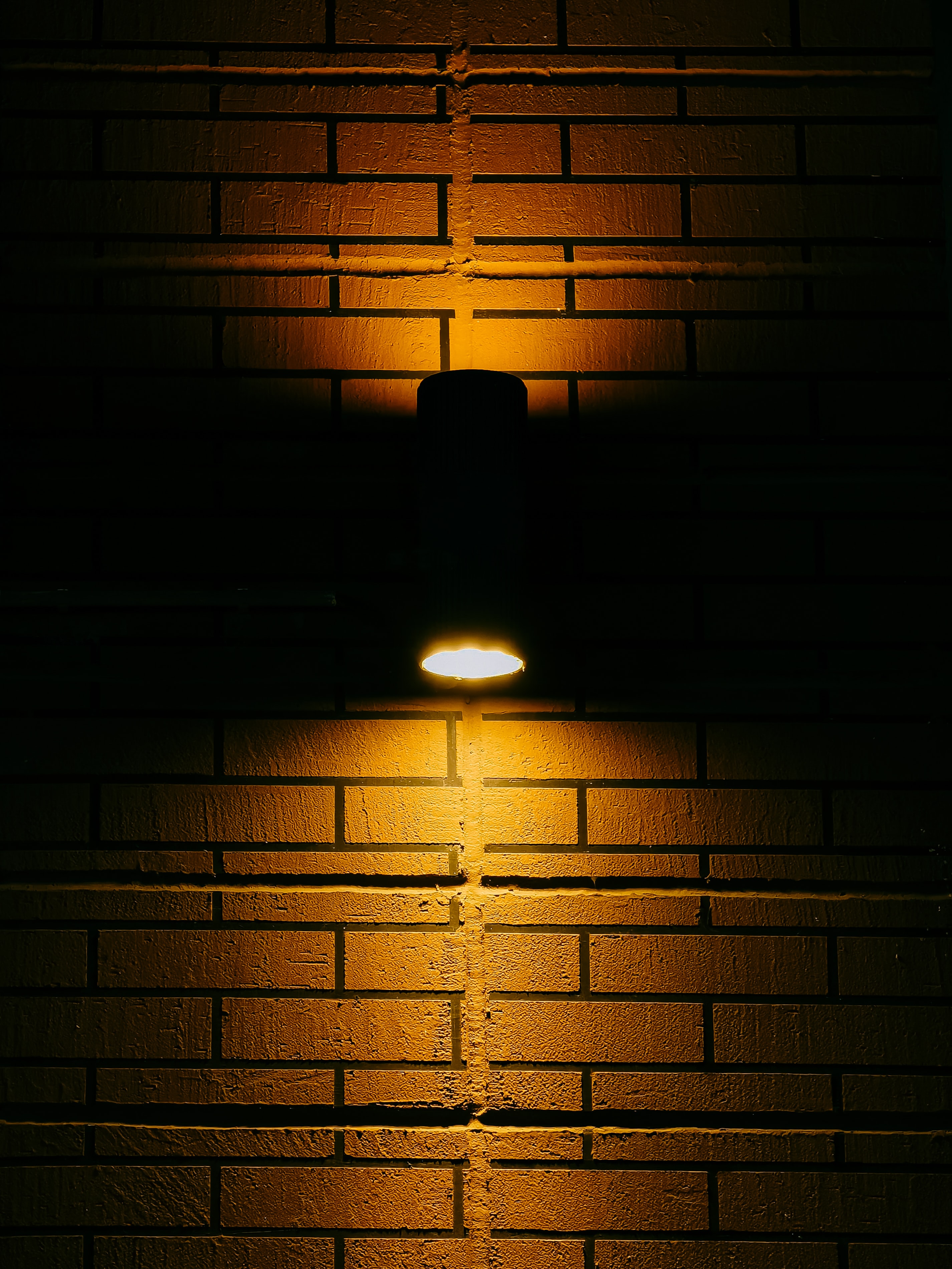 darkness, lamp, lighting, wall, dark, shine, light, illumination, brick HD wallpaper
