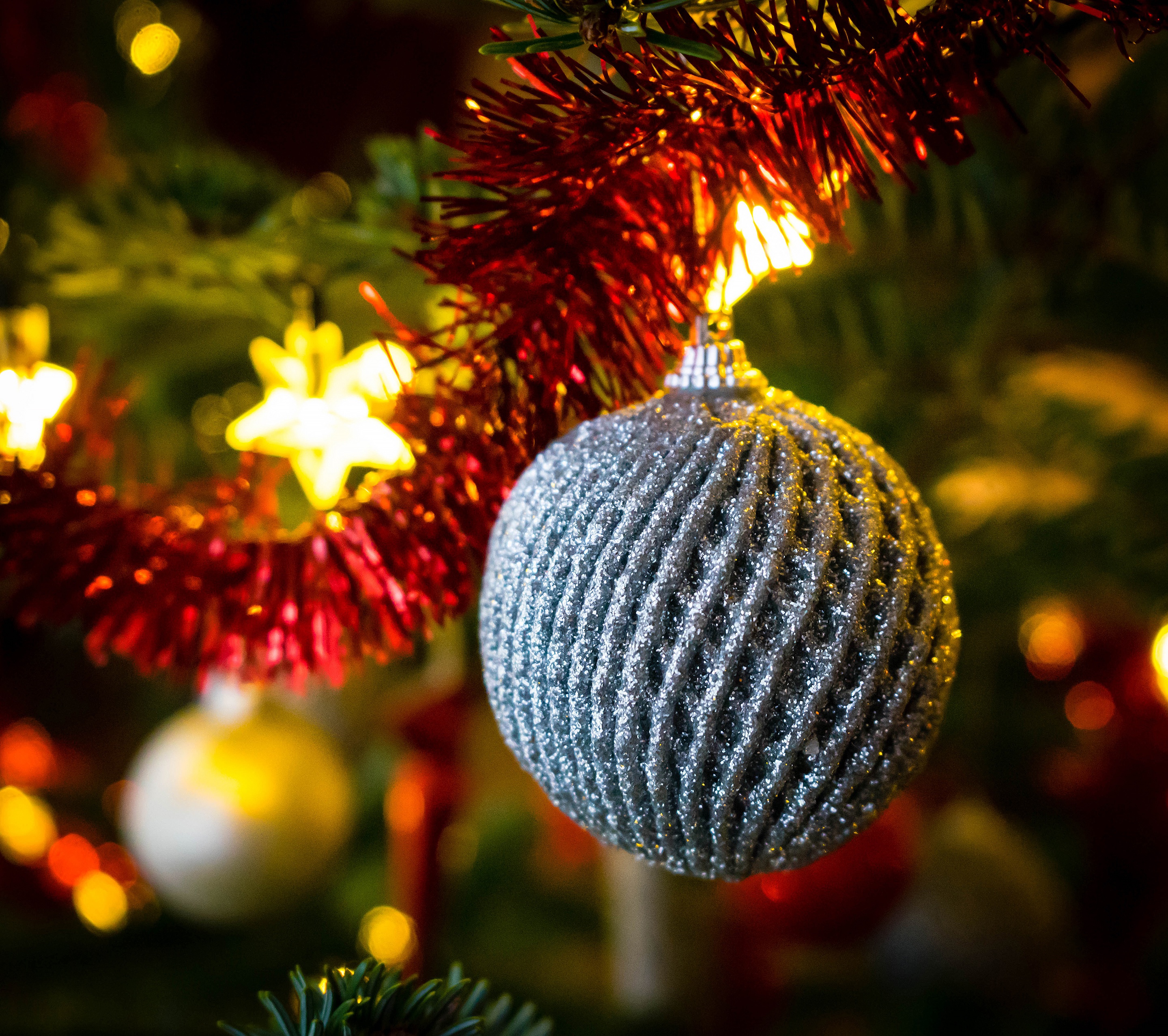 Download mobile wallpaper Christmas, Holiday, Christmas Ornaments for free.