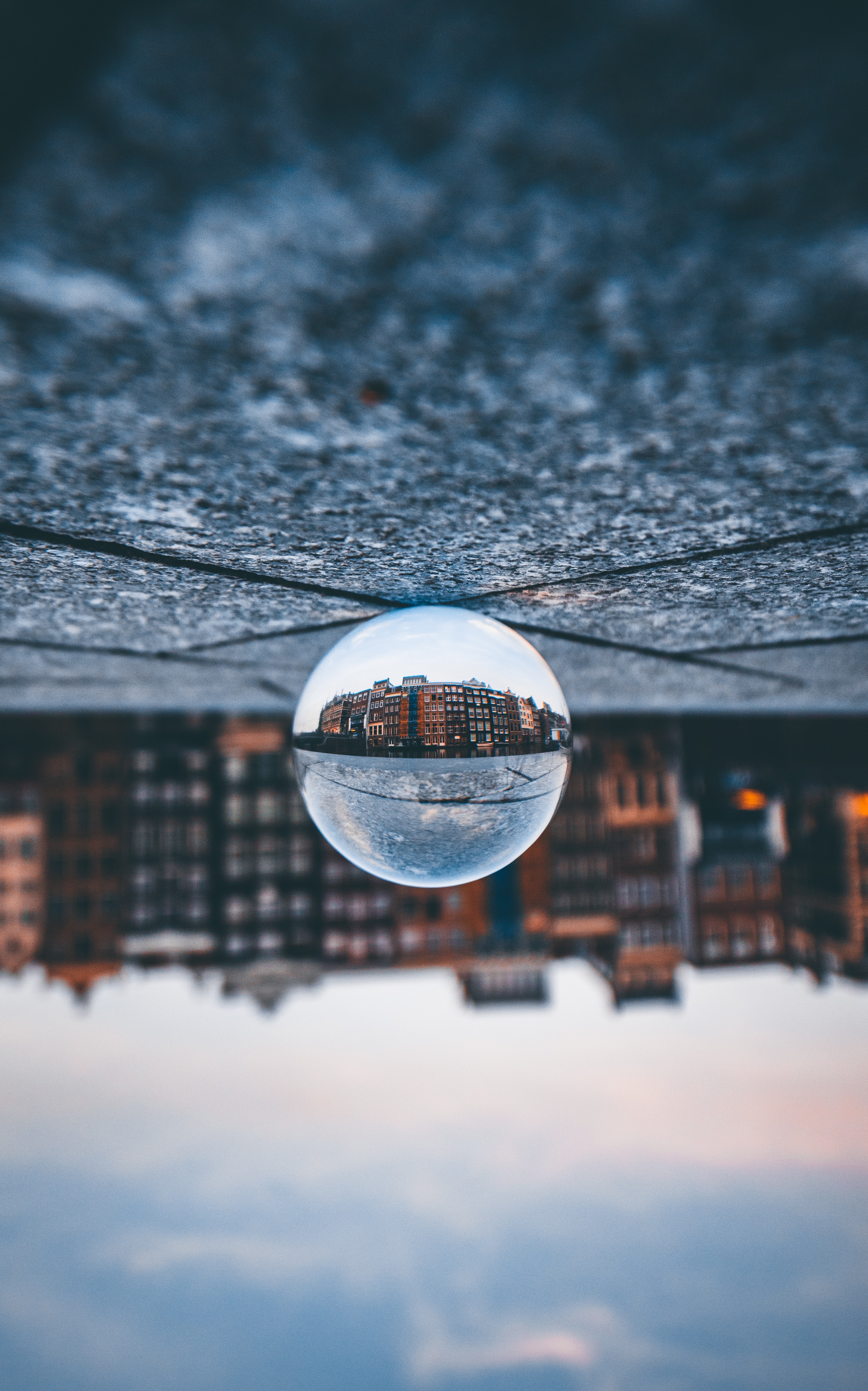 Download mobile wallpaper Smooth, Reflection, Building, Miscellaneous, Ball, Blur, Miscellanea, Glass for free.