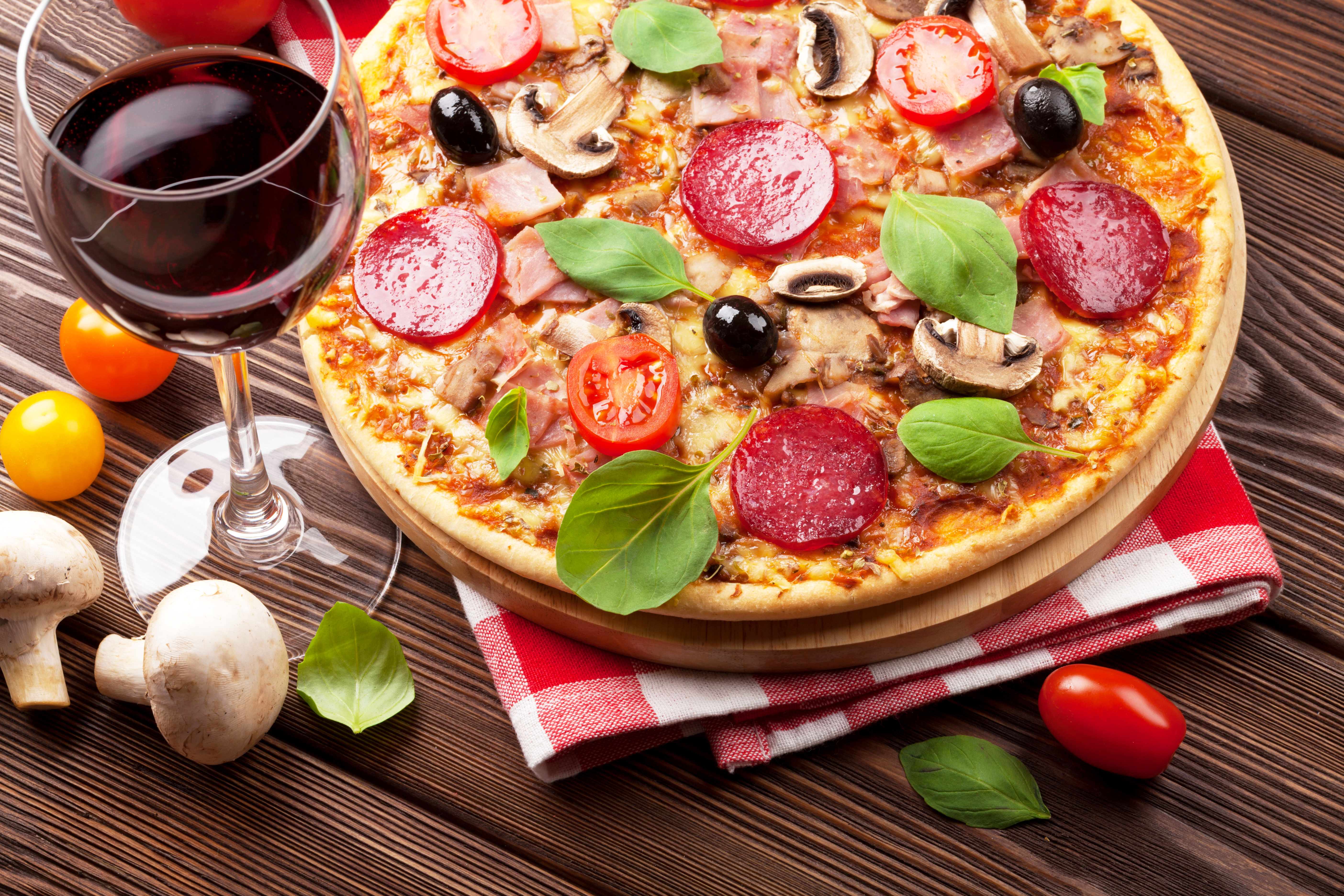 Download mobile wallpaper Food, Pizza, Glass, Mushroom, Wine for free.