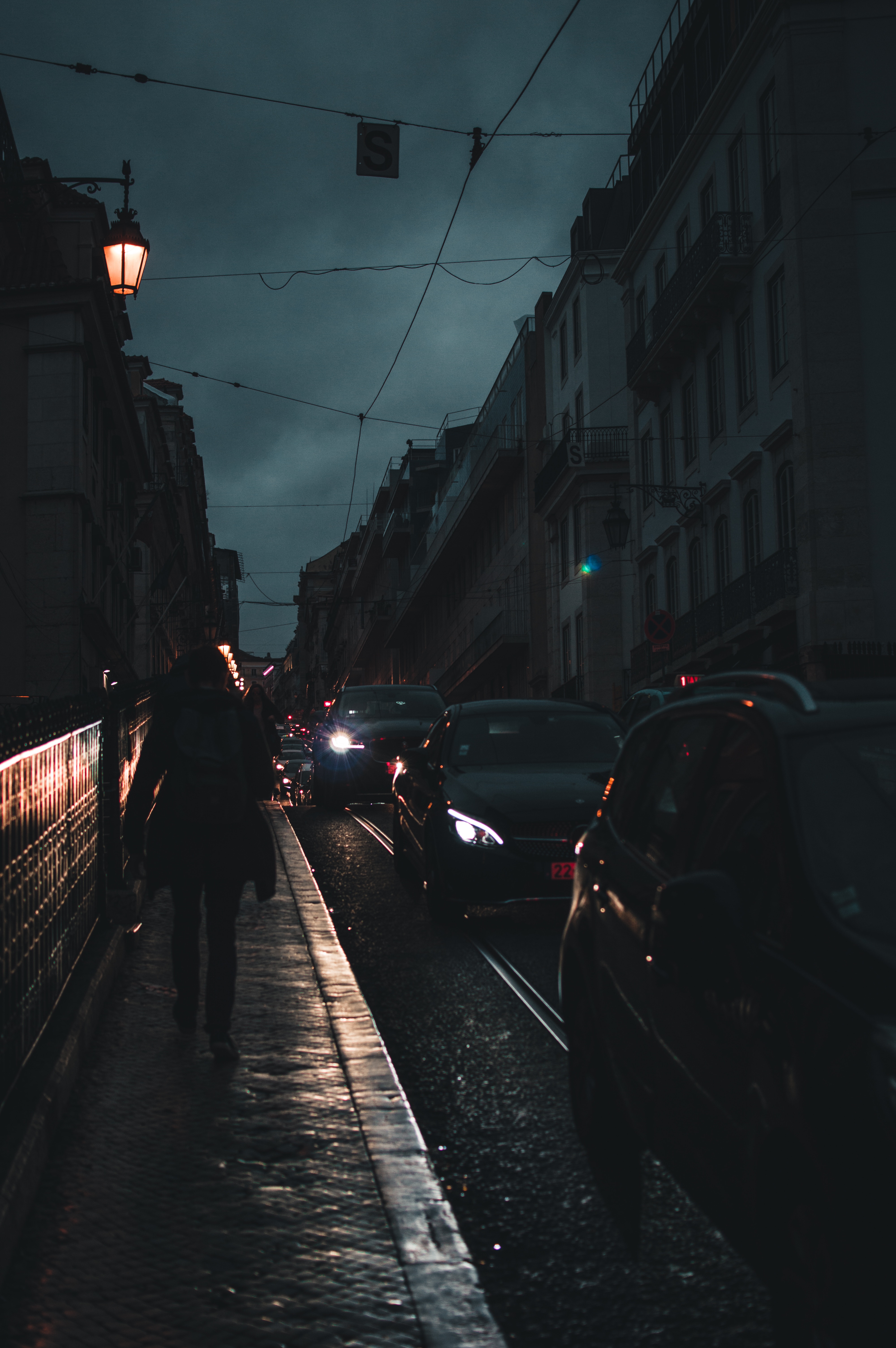 night city, night, dark, silhouette, traffic, movement