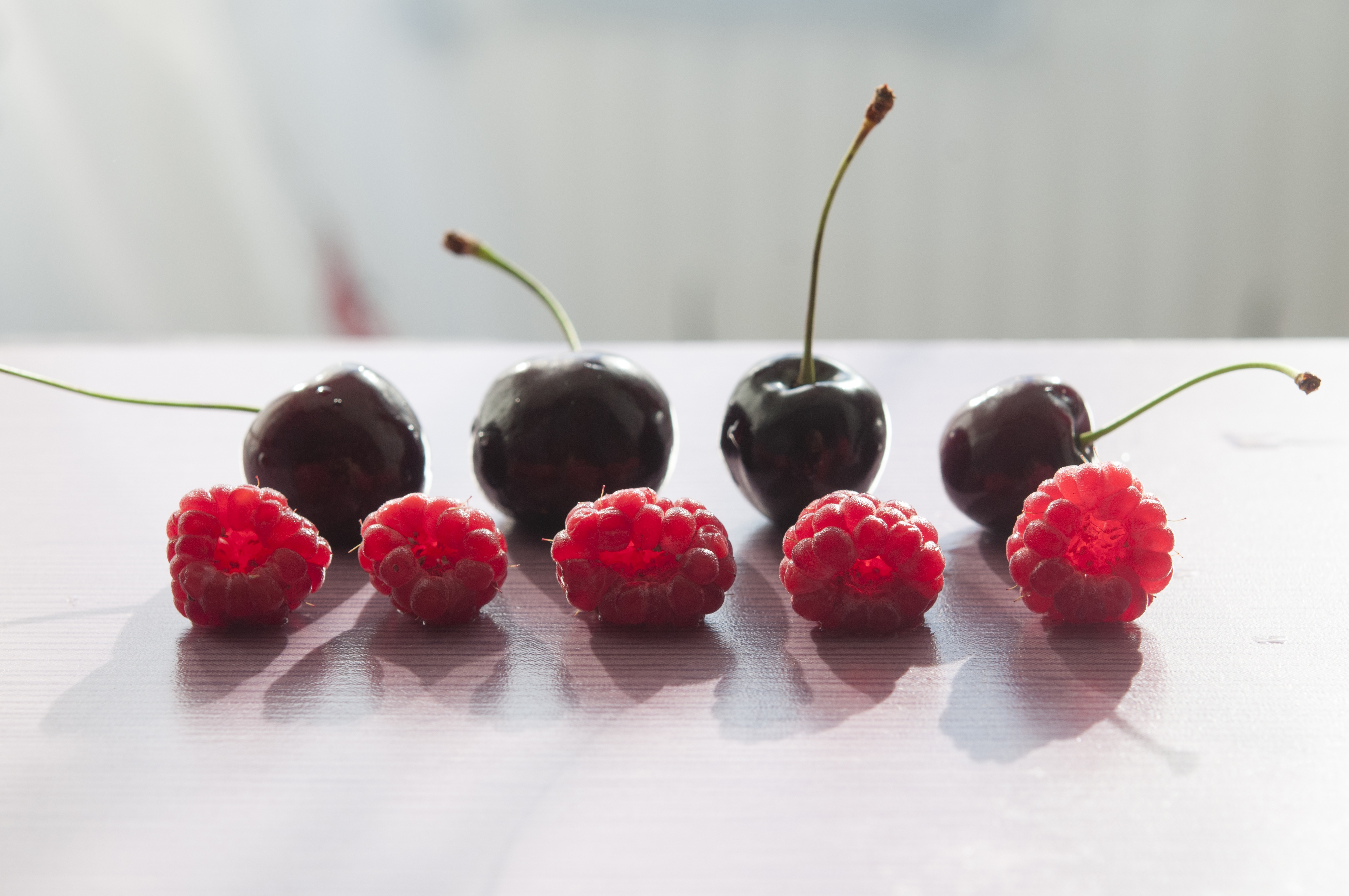 sweet cherry, food, cherry, raspberry, berries, shadow HD wallpaper