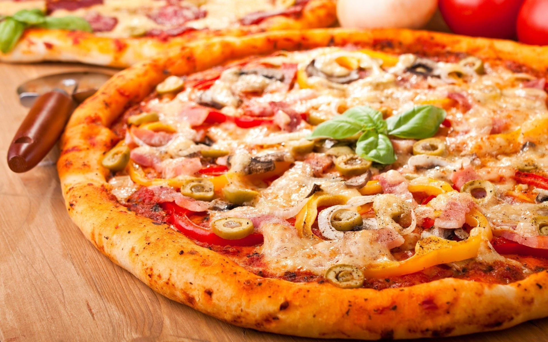 Download mobile wallpaper Food, Pizza for free.