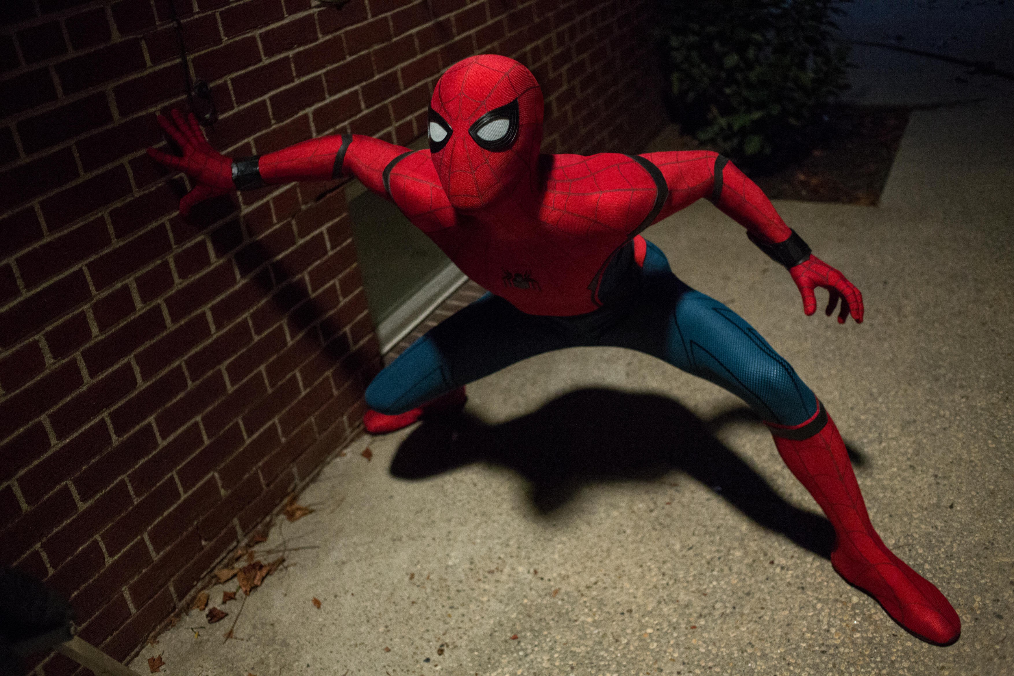 Descarga gratuita de fondo de pantalla para móvil de Películas, Hombre Araña, Spider Man: De Regreso A Casa.