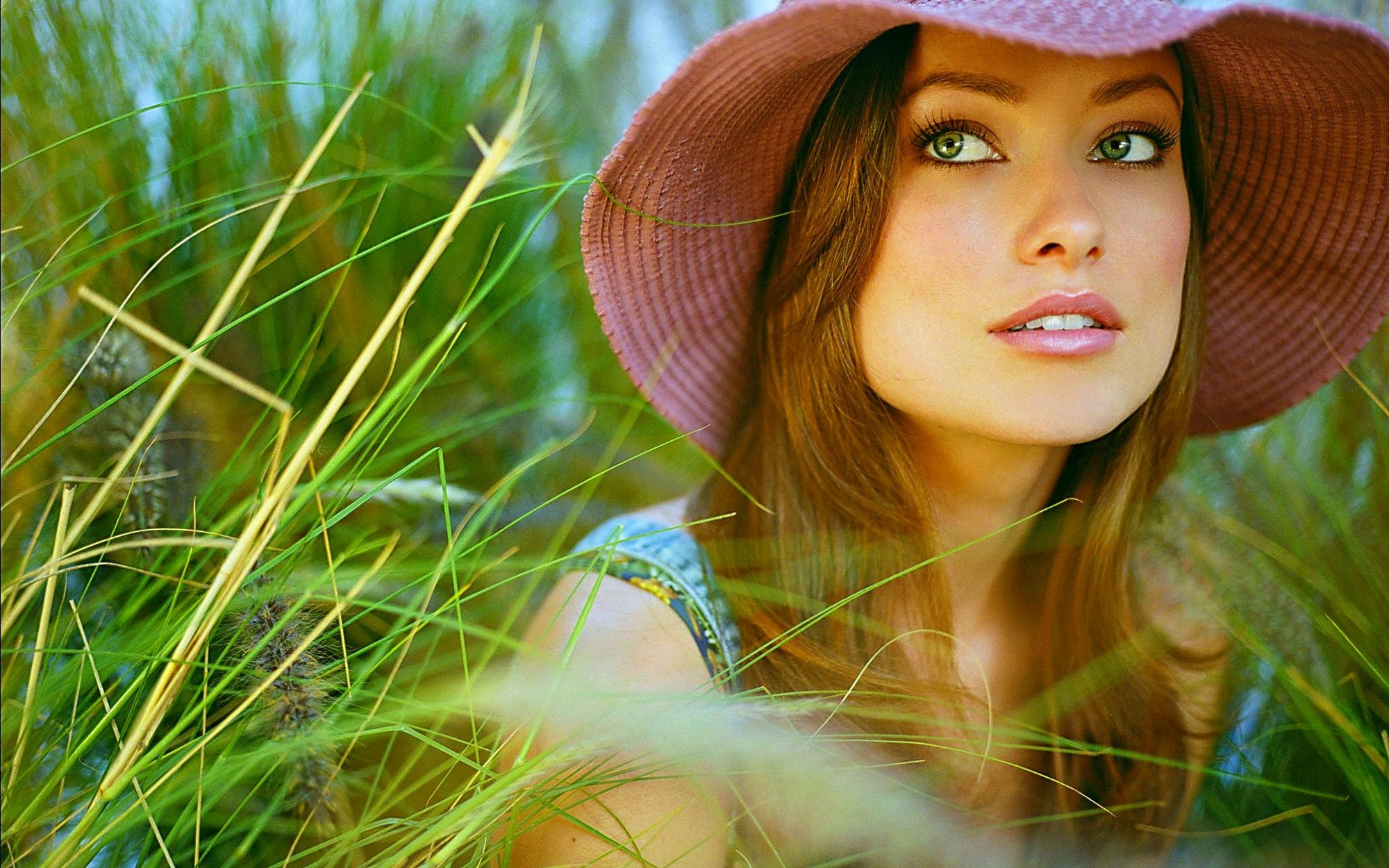 Free download wallpaper Olivia Wilde, Face, Hat, Green Eyes, American, Celebrity, Actress on your PC desktop