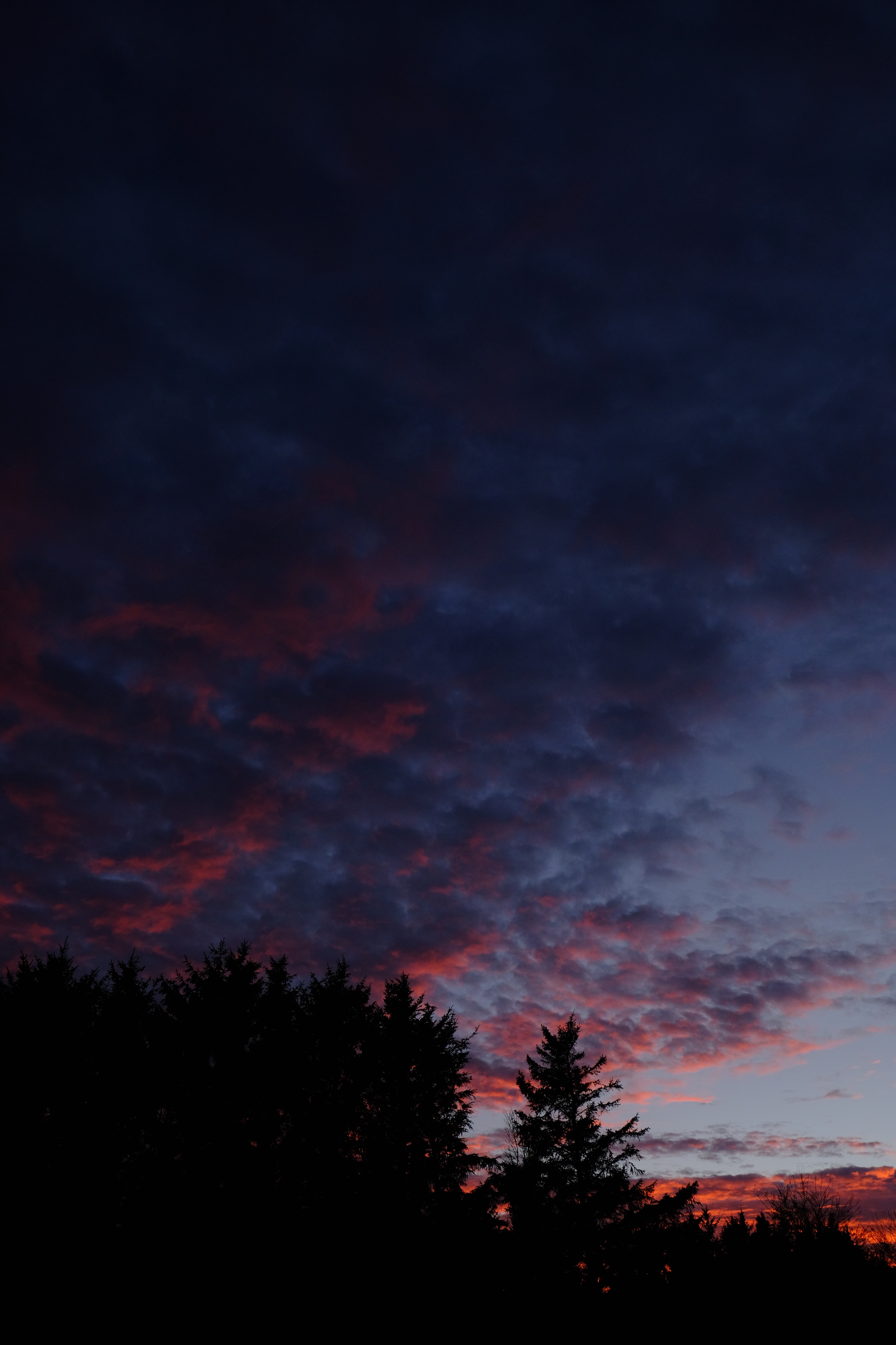 Download mobile wallpaper Clouds, Nature, Sunset, Sky, Horizon, Night, Dark for free.