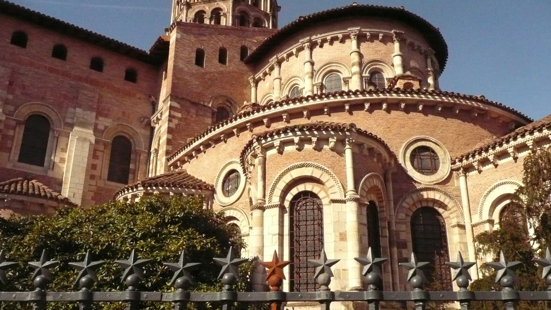 religious, basilica of st sernin toulouse, basilicas