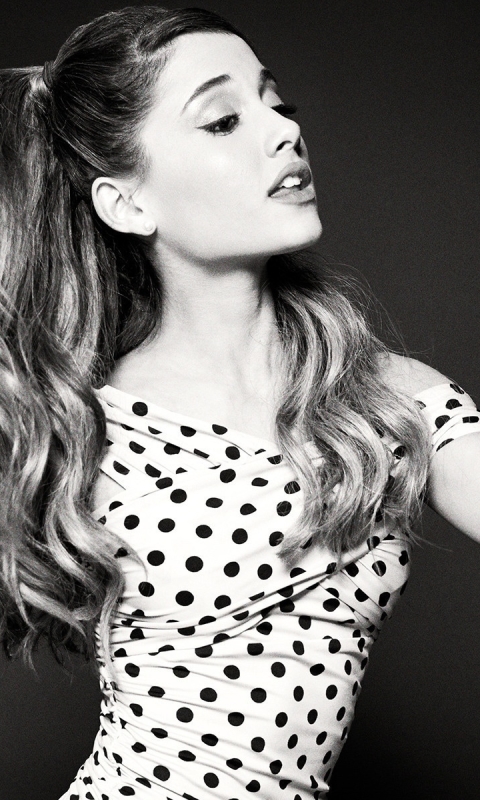 Download mobile wallpaper Celebrity, Ariana Grande for free.