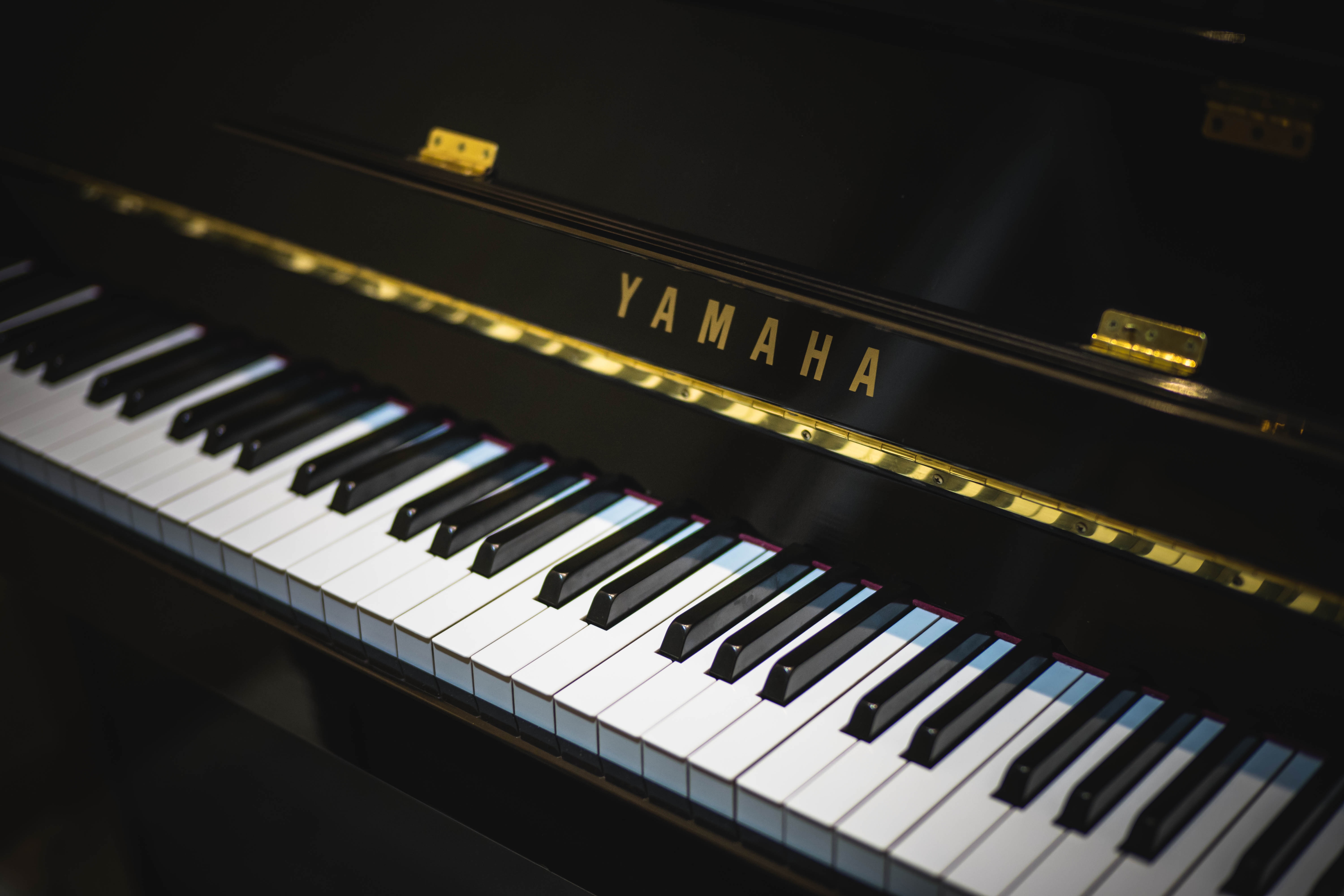 765967 télécharger le fond d'écran yamaha, piano, musique, fermer, instrument - économiseurs d'écran et images gratuitement