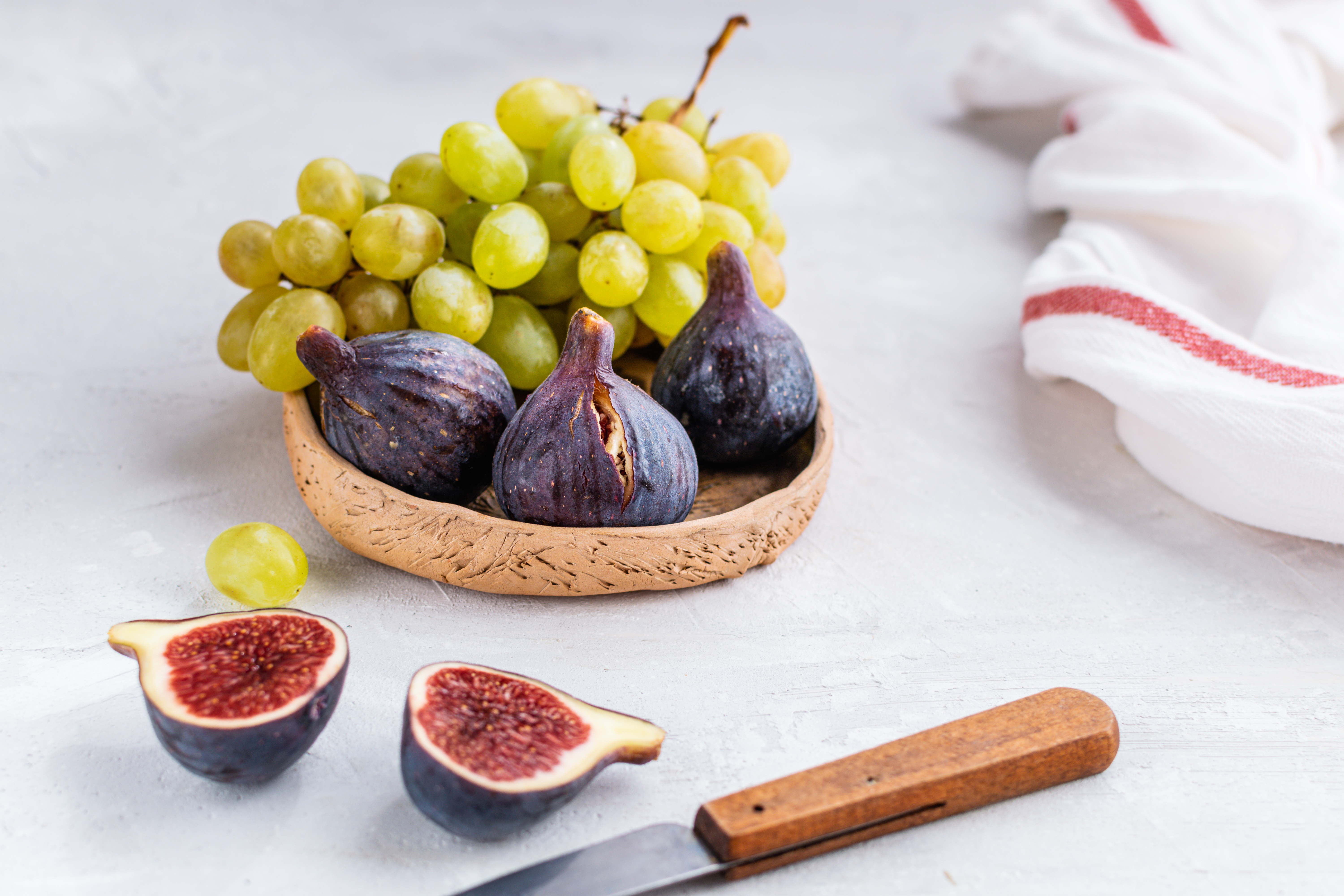 Download mobile wallpaper Fruits, Food, Grapes, Still Life, Fruit, Fig for free.