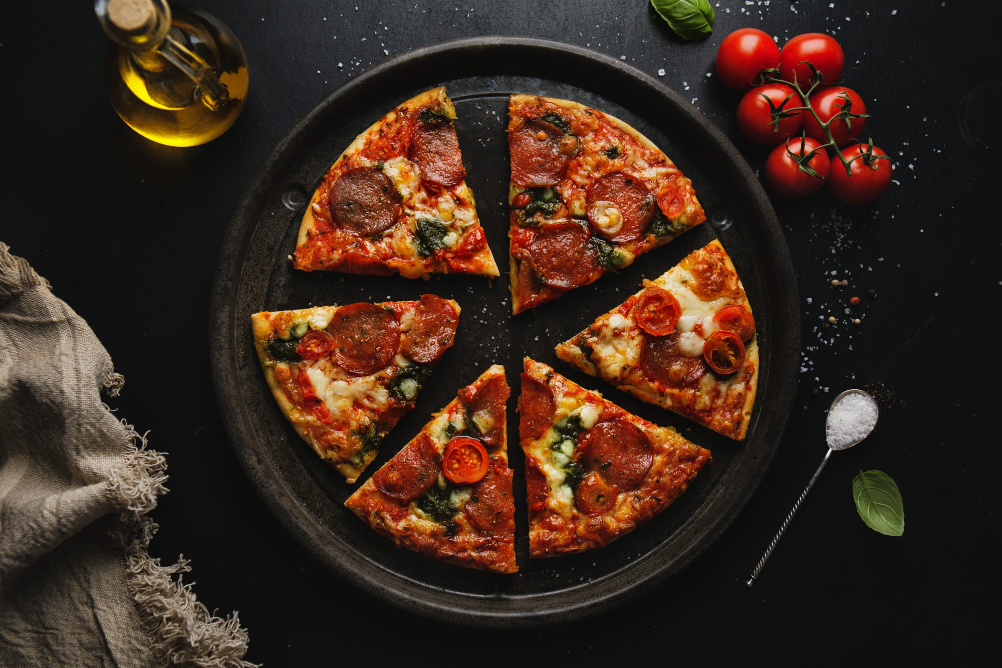 Download mobile wallpaper Food, Pizza, Still Life for free.