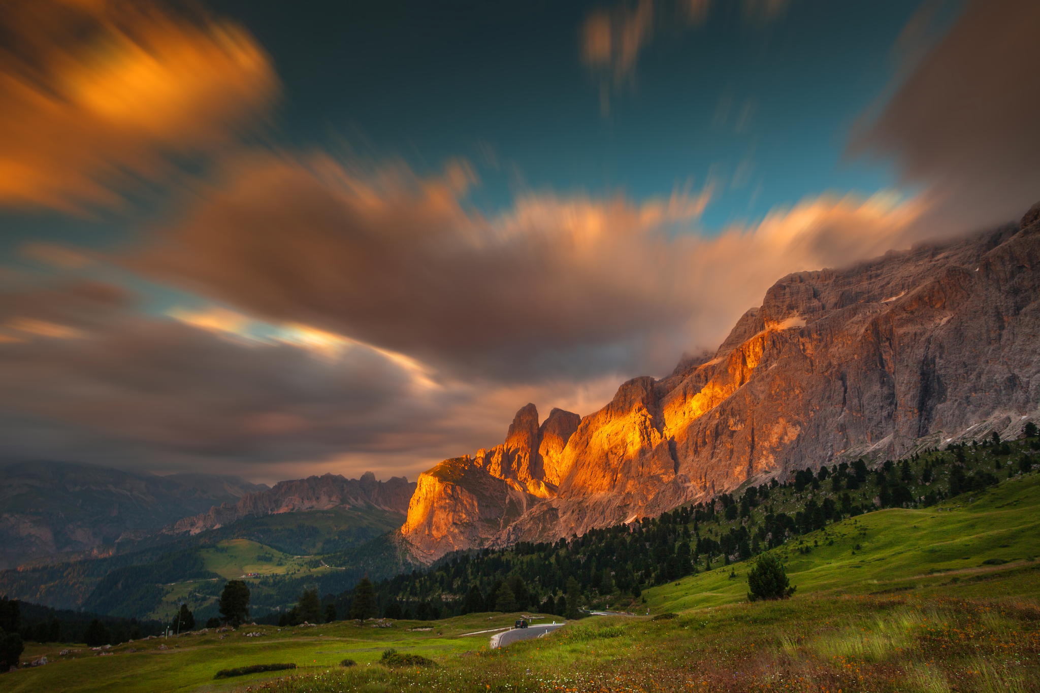 Descarga gratuita de fondo de pantalla para móvil de Paisaje, Montaña, Campo, Nube, Tierra/naturaleza.