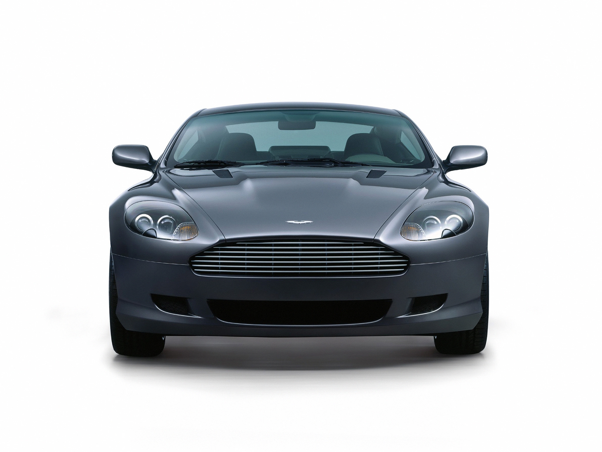 Baixe gratuitamente a imagem Automóveis, Aston Martin, Carros, Vista Frontal, Estilo, 2004, Db9, Metálico Cinza, Cinza Metálico na área de trabalho do seu PC