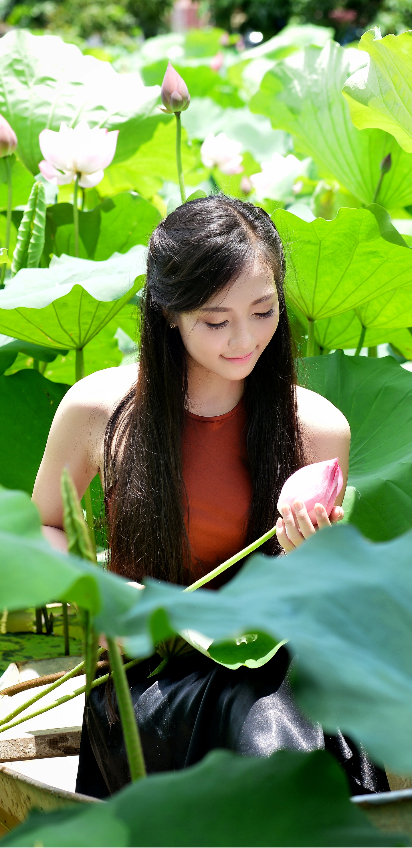 Download mobile wallpaper Leaf, Smile, Pond, Women, Asian, Vietnamese for free.