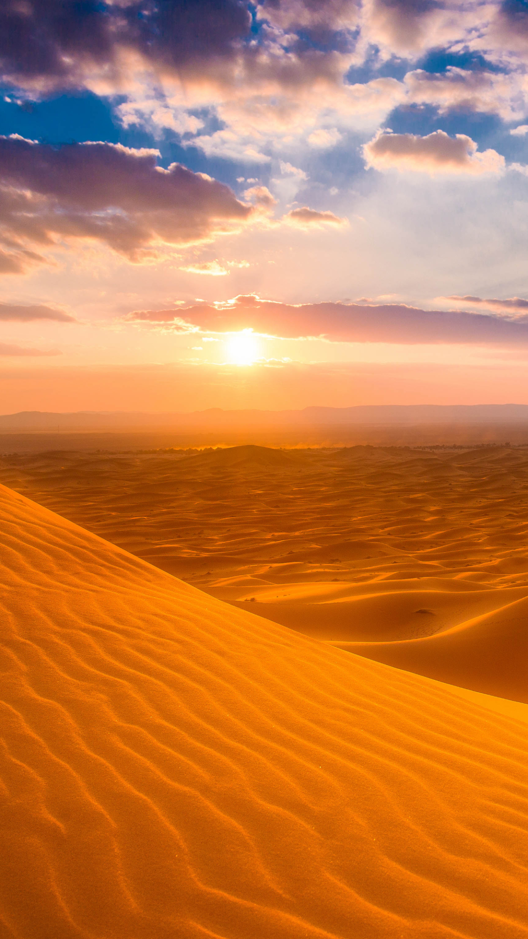 Скачати мобільні шпалери Небо, Пісок, Пустеля, Земля, Марокко, Дюна, Сахара, Захід Сонця безкоштовно.