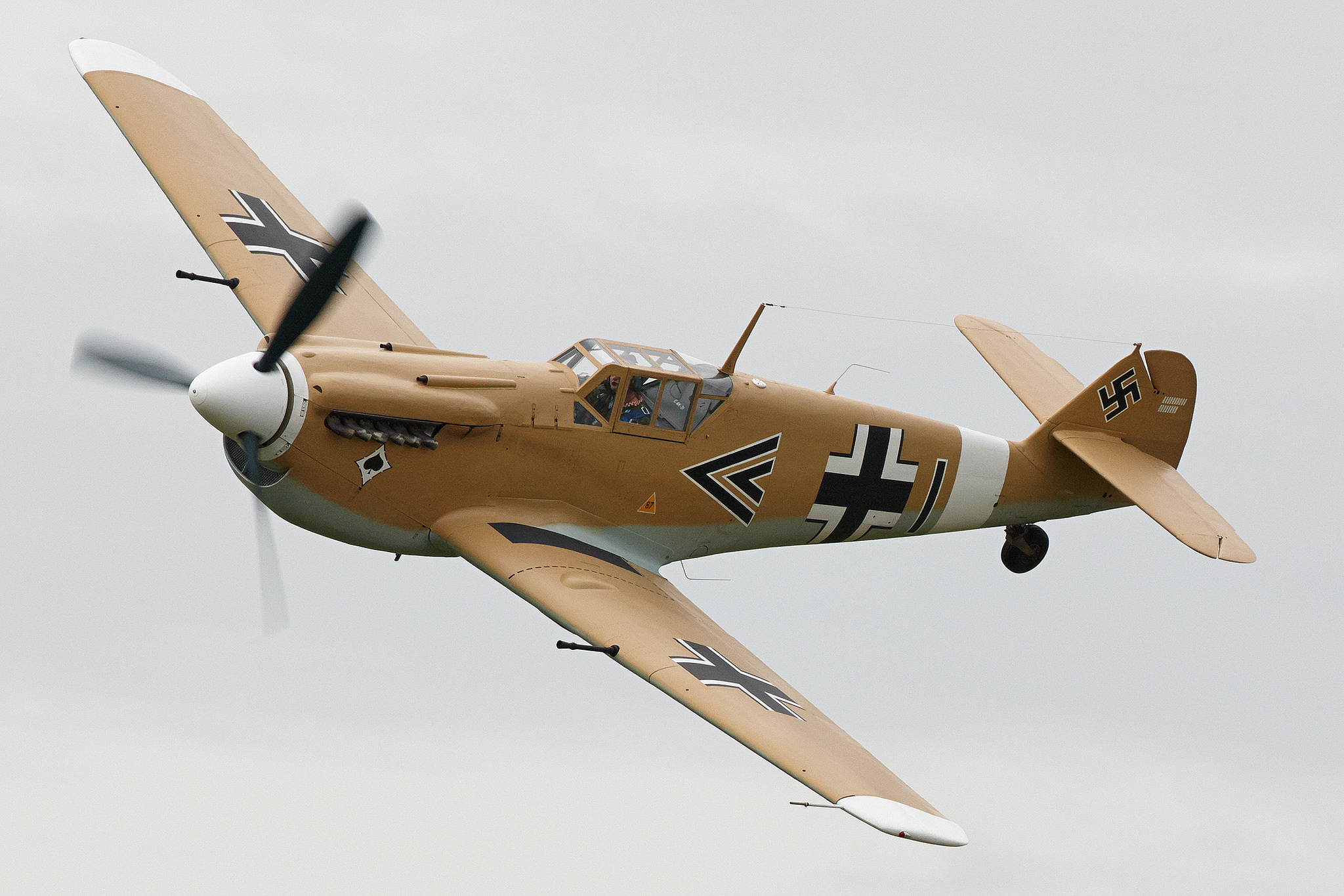 Téléchargez des papiers peints mobile Avions, Militaire, Avion De Guerre, Messerschmitt Bf 109, Avions Militaires gratuitement.