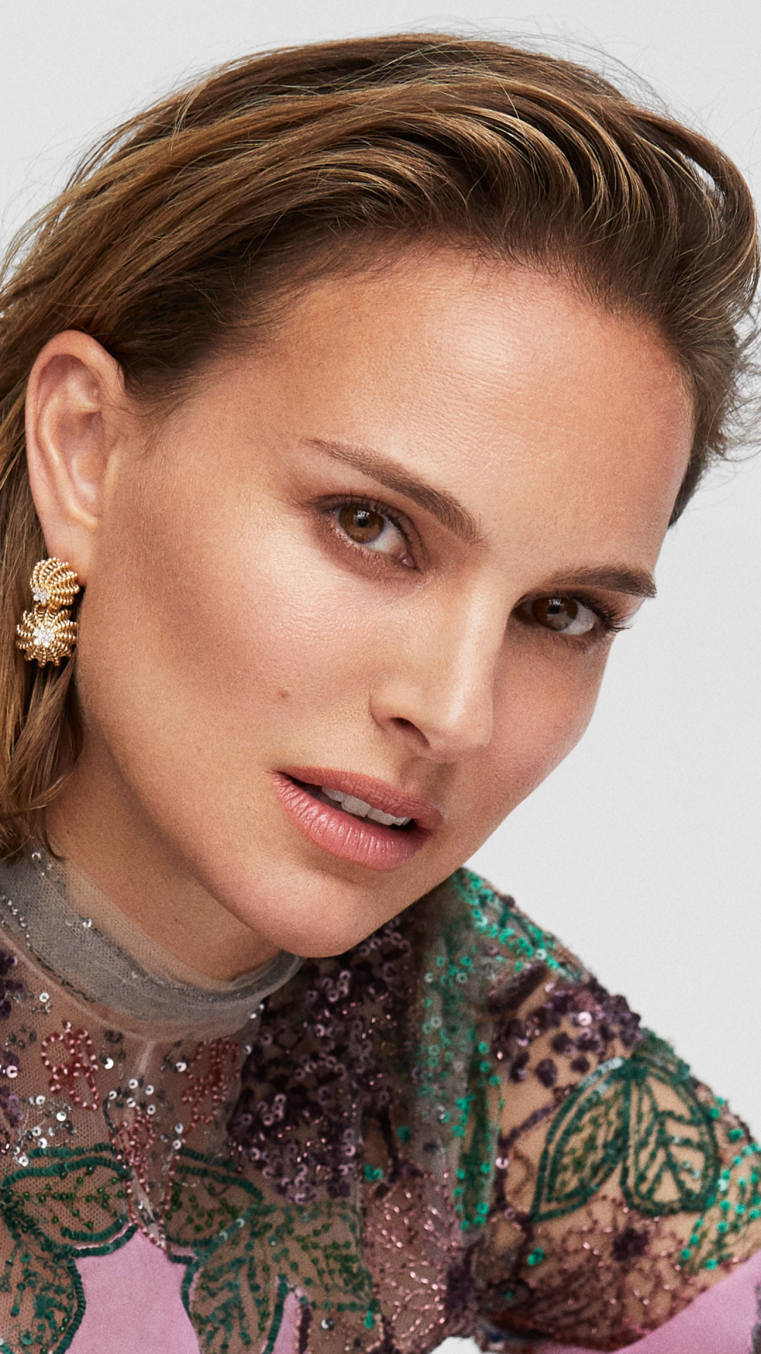 Download mobile wallpaper Natalie Portman, Earrings, Celebrity, Actress, Israeli for free.