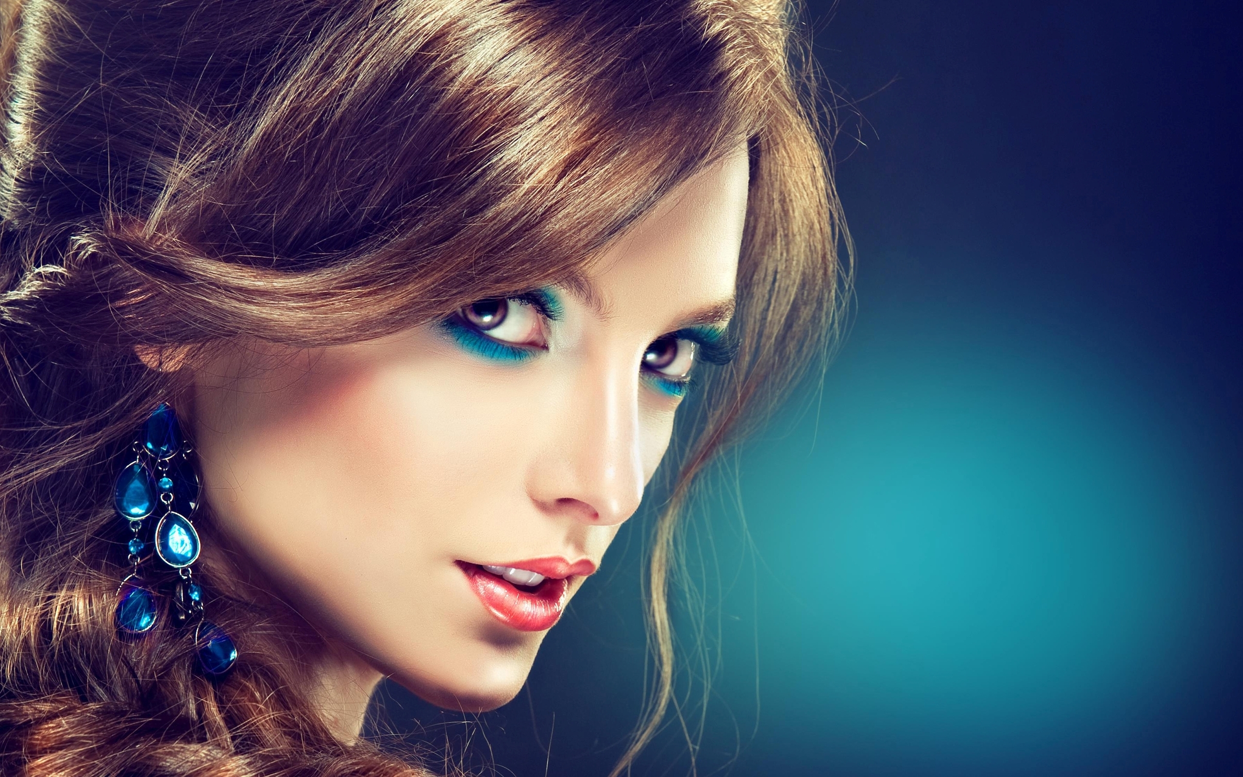 Free download wallpaper Face, Model, Women, Earrings, Makeup on your PC desktop