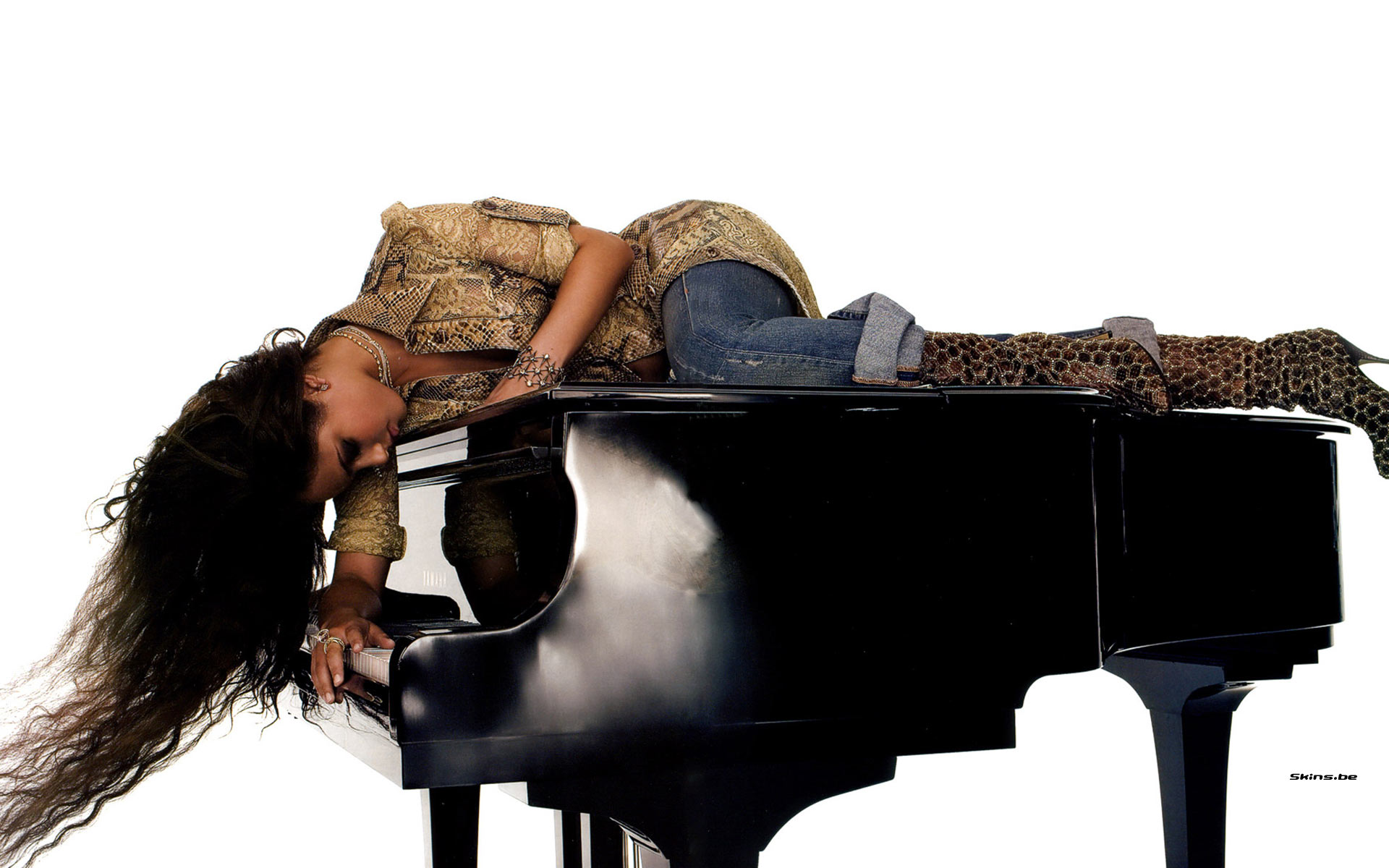 Descarga gratuita de fondo de pantalla para móvil de Música, Alicia Keys.