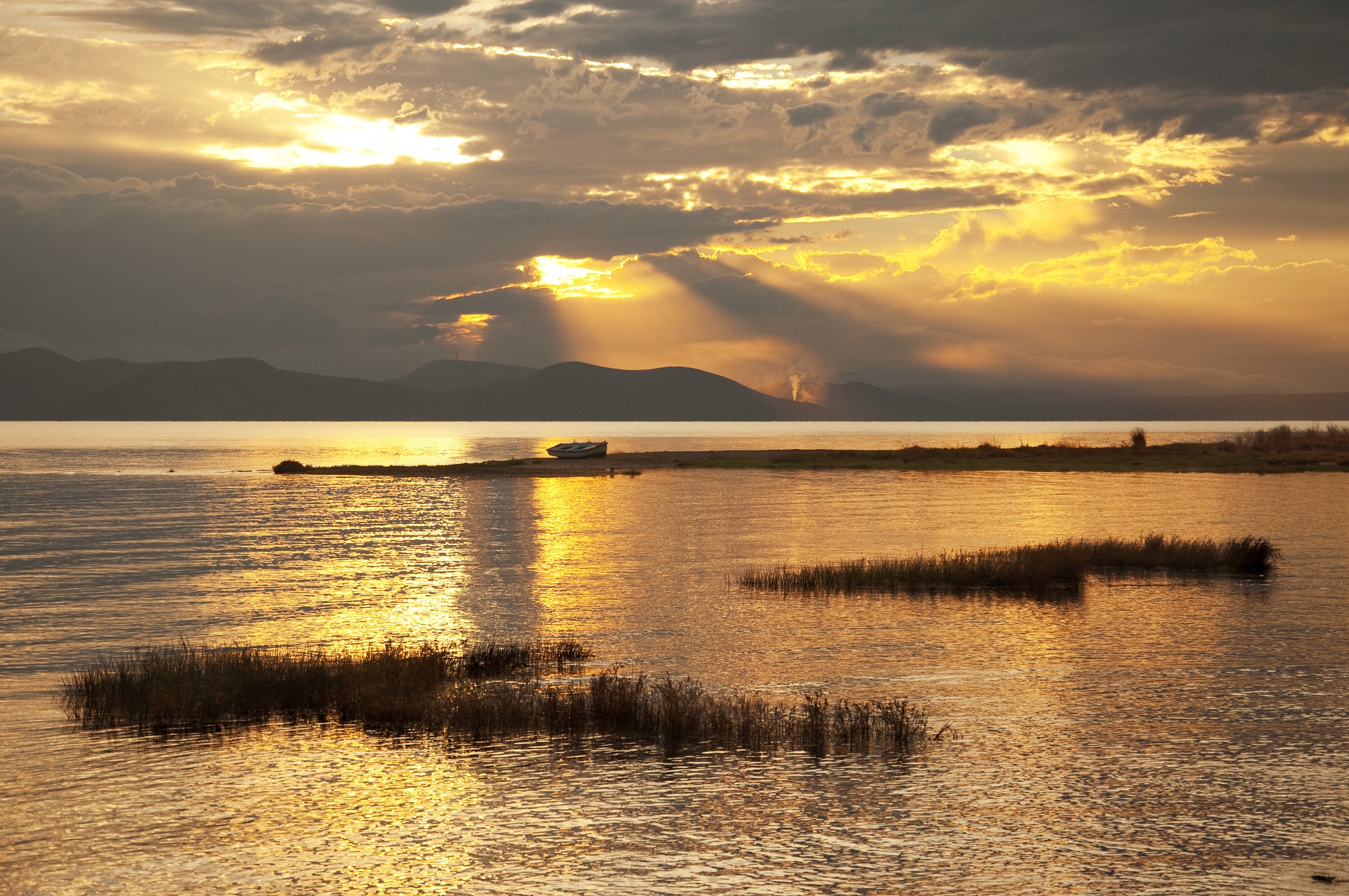 Free download wallpaper Nature, Sunset, Lake, Mountains, Golden, Boat, Gold on your PC desktop