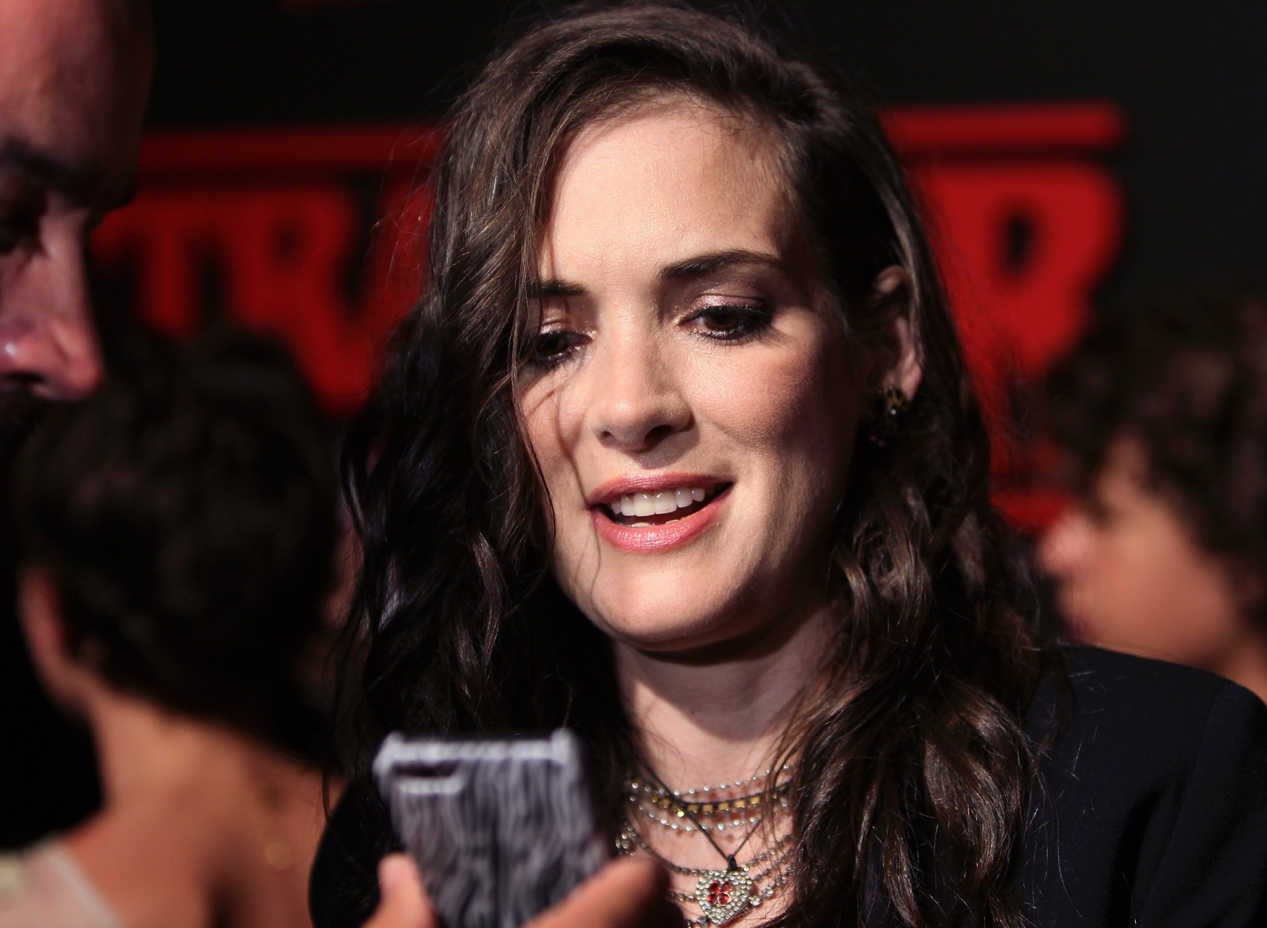 Free download wallpaper Celebrity, Winona Ryder on your PC desktop