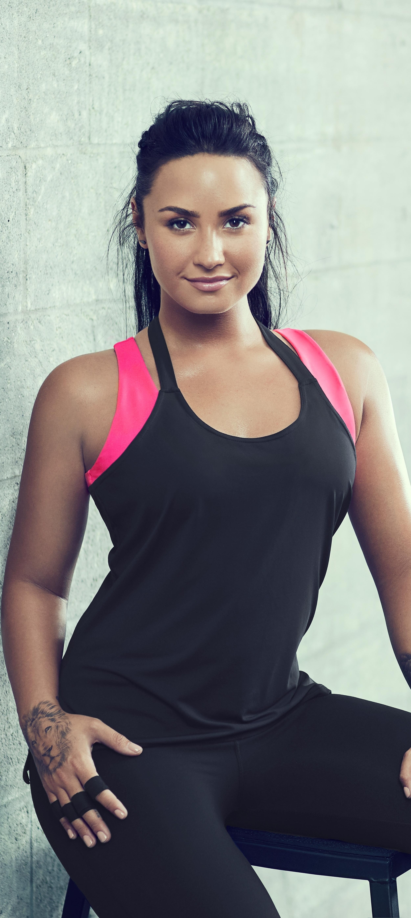 Download mobile wallpaper Music, Singer, Fitness, American, Black Hair, Demi Lovato for free.