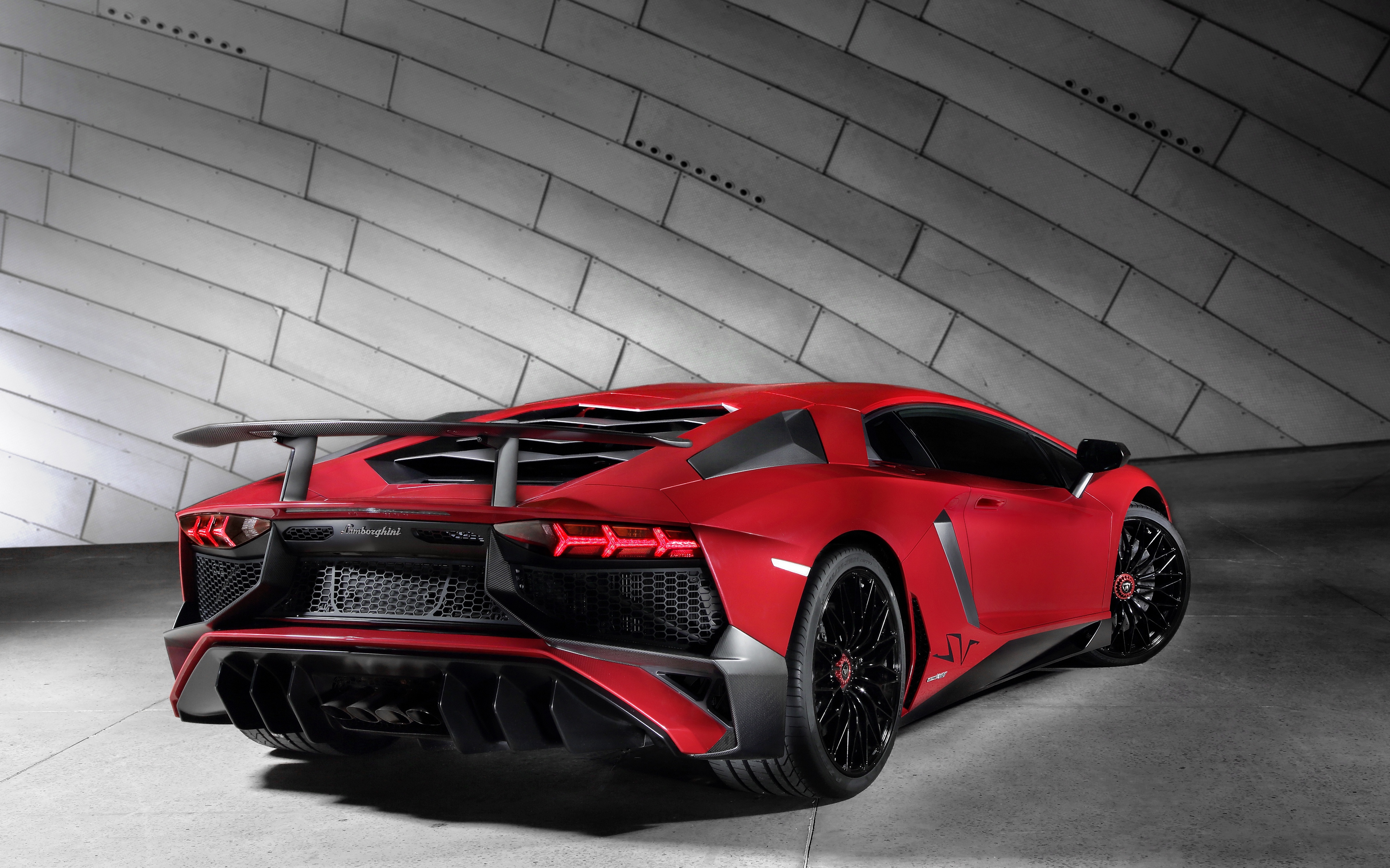 Скачати мобільні шпалери Lamborghini Aventador Sv, Ламборджіні, Транспортні Засоби безкоштовно.