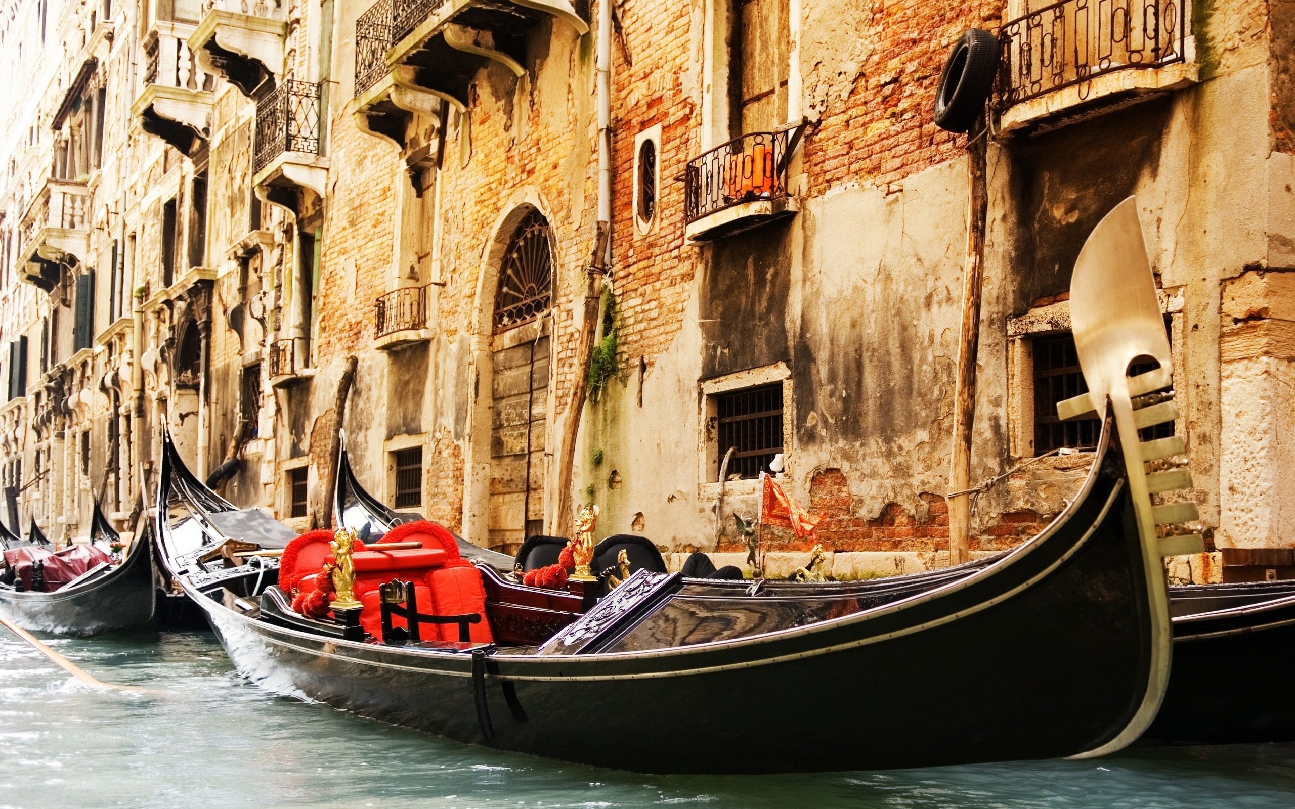 166971 baixar papel de parede itália, veículos, barco, gôndola, veneza - protetores de tela e imagens gratuitamente