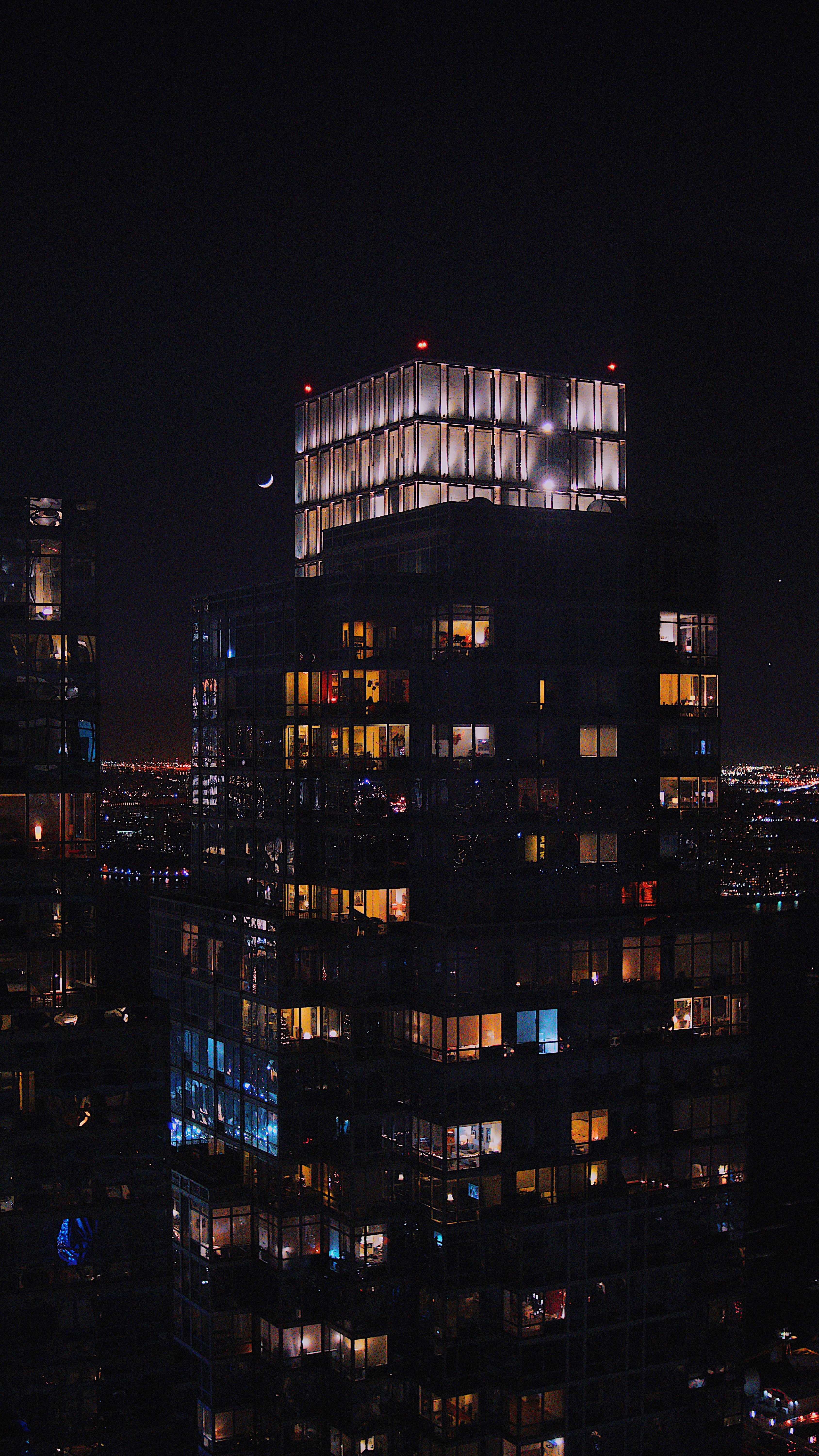 Download mobile wallpaper Building, Architecture, Night City, Windows, Dark for free.