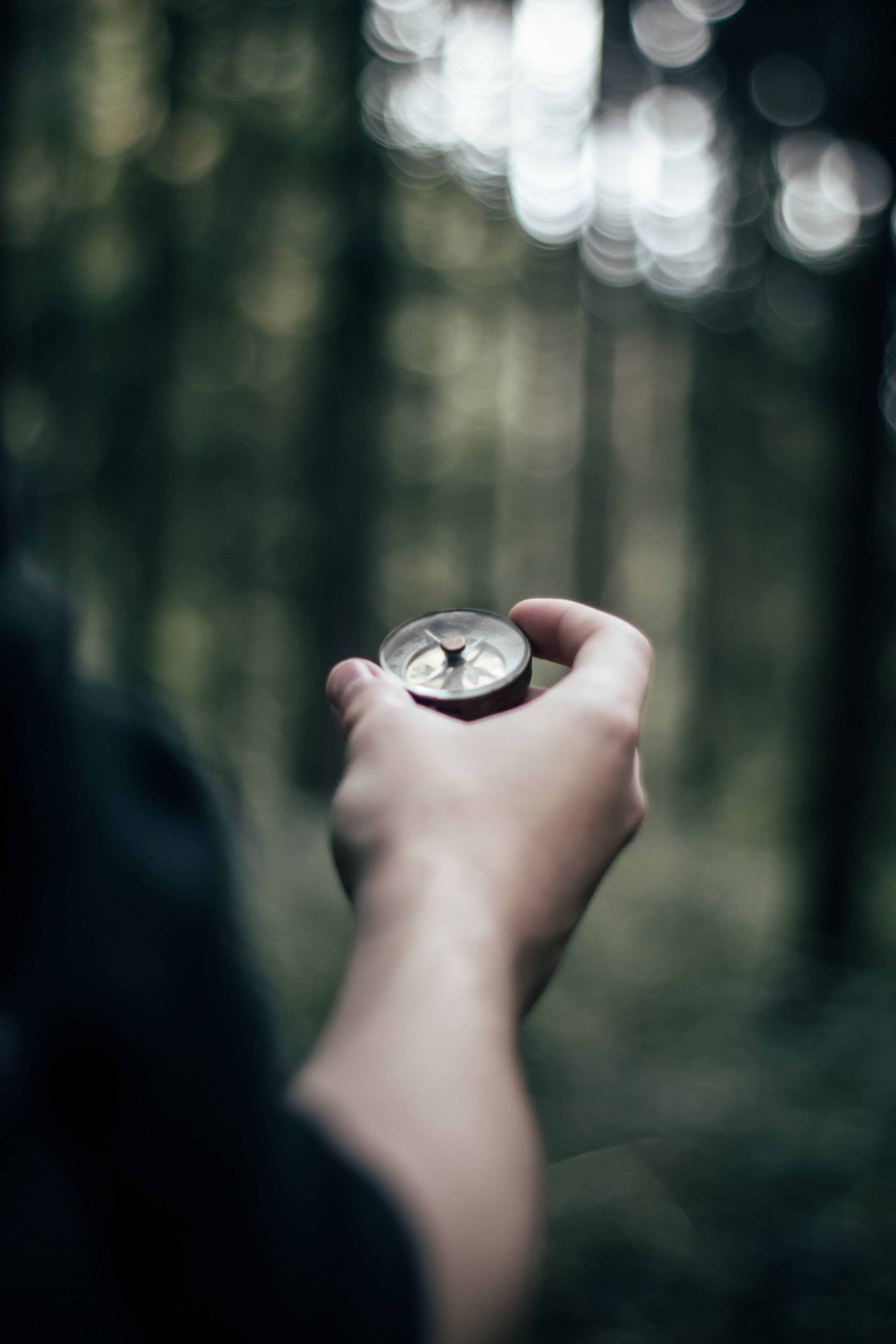 android compass, glare, hand, miscellanea, miscellaneous, blur, smooth, journey