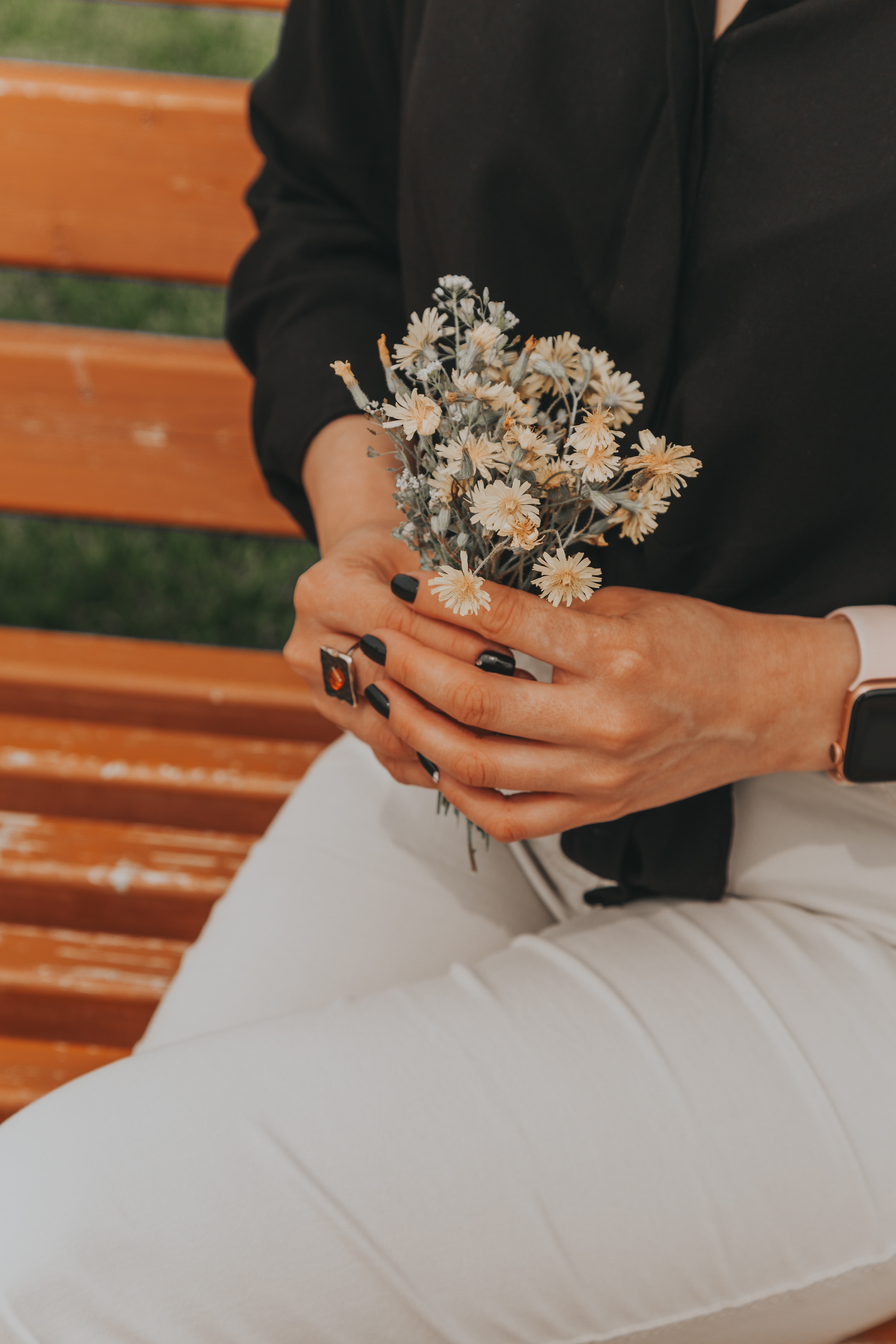 Download mobile wallpaper Miscellaneous, Miscellanea, Bouquet, Ring, Flowers, Hands, Girl for free.