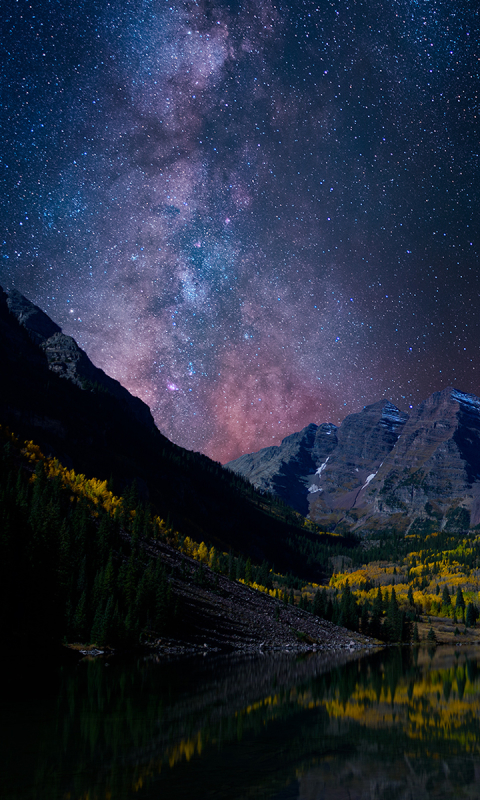 Descarga gratuita de fondo de pantalla para móvil de Paisaje, Cielo, Estrellas, Noche, Montaña, Bosque, Cielo Estrellado, Vía Láctea, Noruega, Tierra/naturaleza.