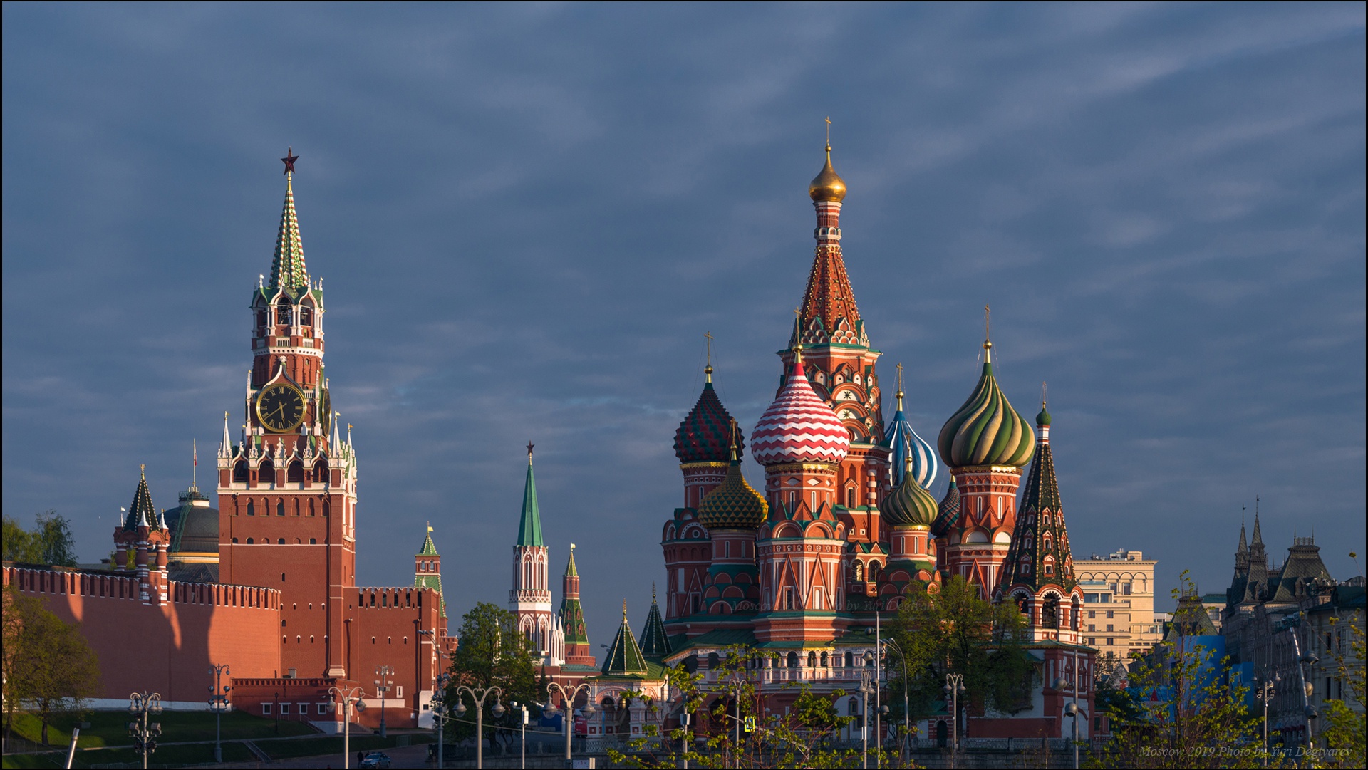 religious, saint basil's cathedral, kremlin, moscow, red square, russia, spasskaya tower, cathedrals