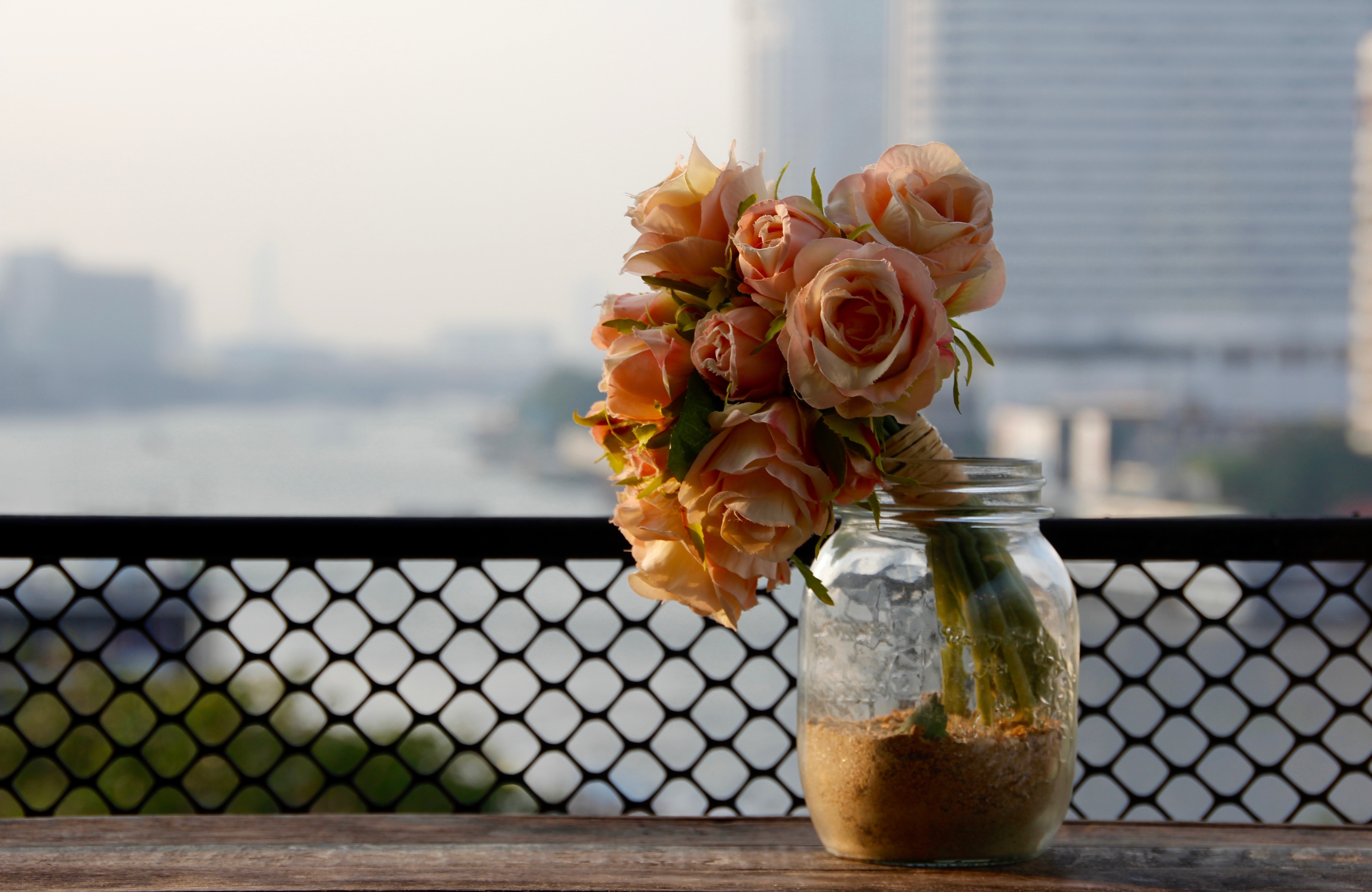 Free download wallpaper Flowers, Bank, Bouquet, Jar, Roses on your PC desktop