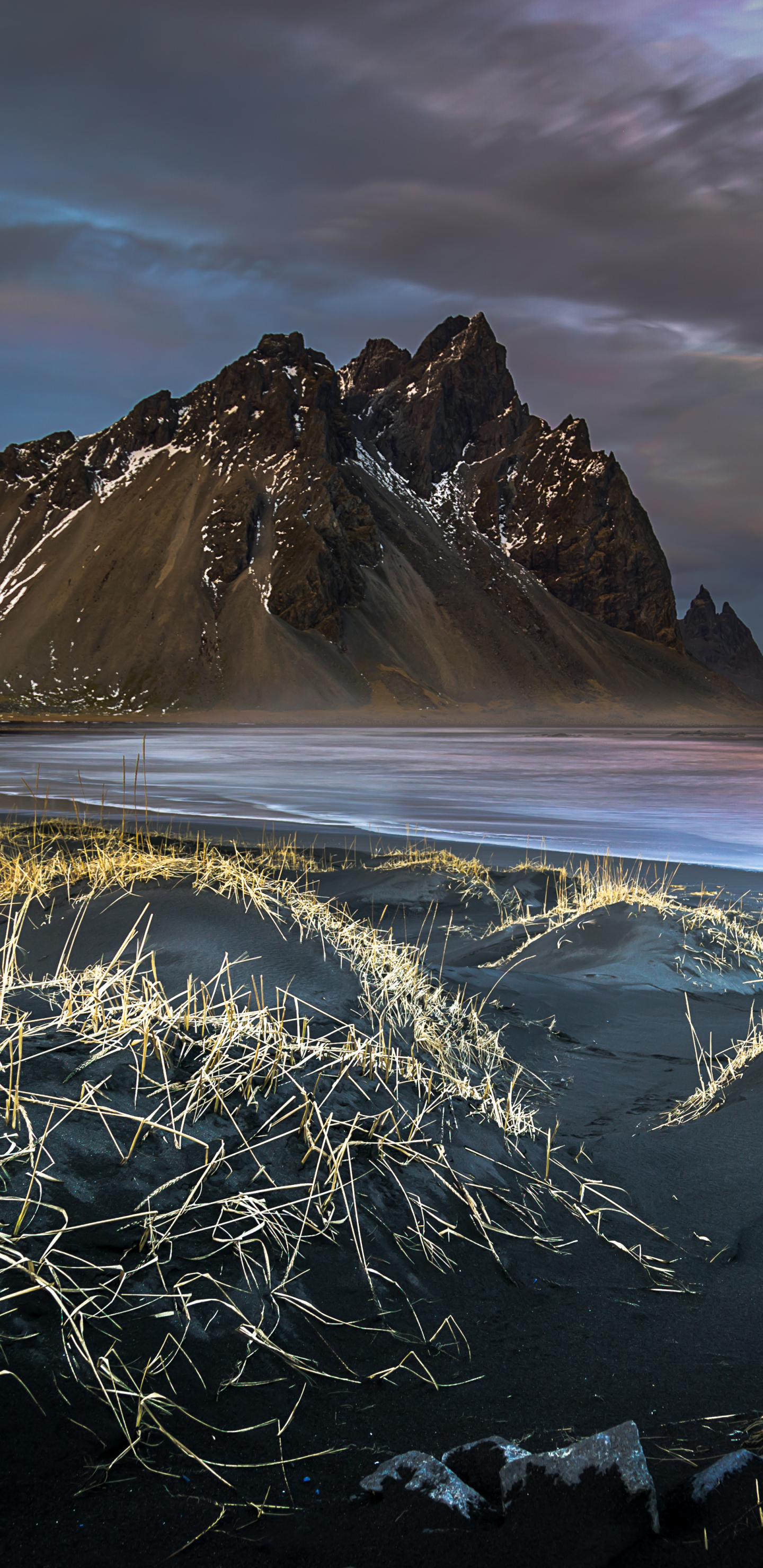 Download mobile wallpaper Nature, Mountains, Sand, Mountain, Earth, Vestrahorn for free.