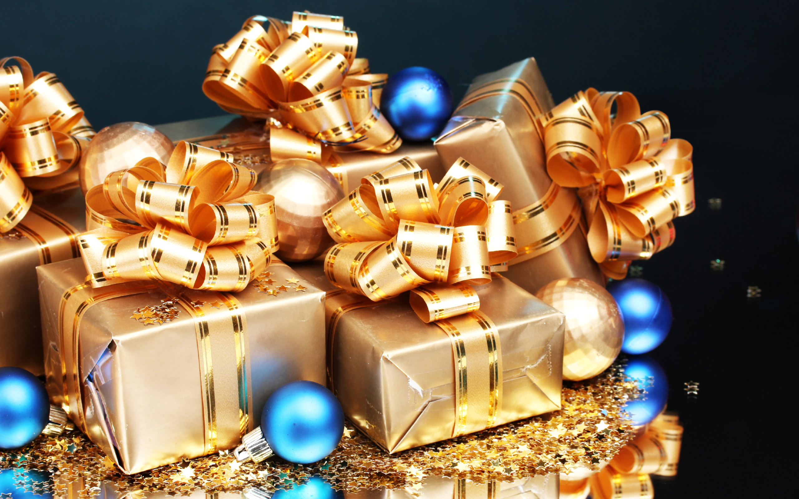 211908 Bild herunterladen feiertage, weihnachten, weihnachtsschmuck, dekoration, geschenk, golden - Hintergrundbilder und Bildschirmschoner kostenlos