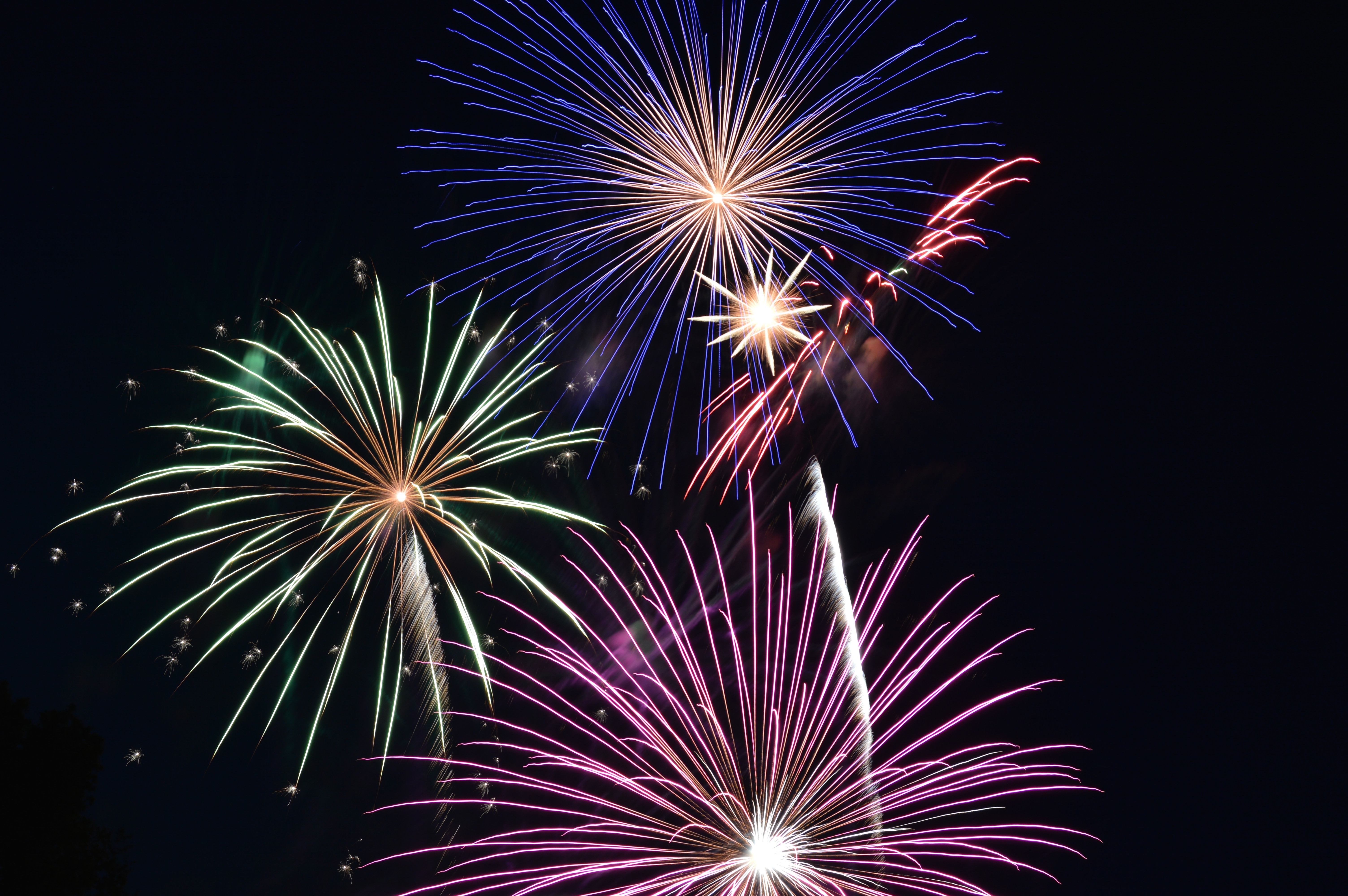 Free download wallpaper Sky, Sparks, Multicolored, Fireworks, Firework, Holidays, Salute, Motley on your PC desktop
