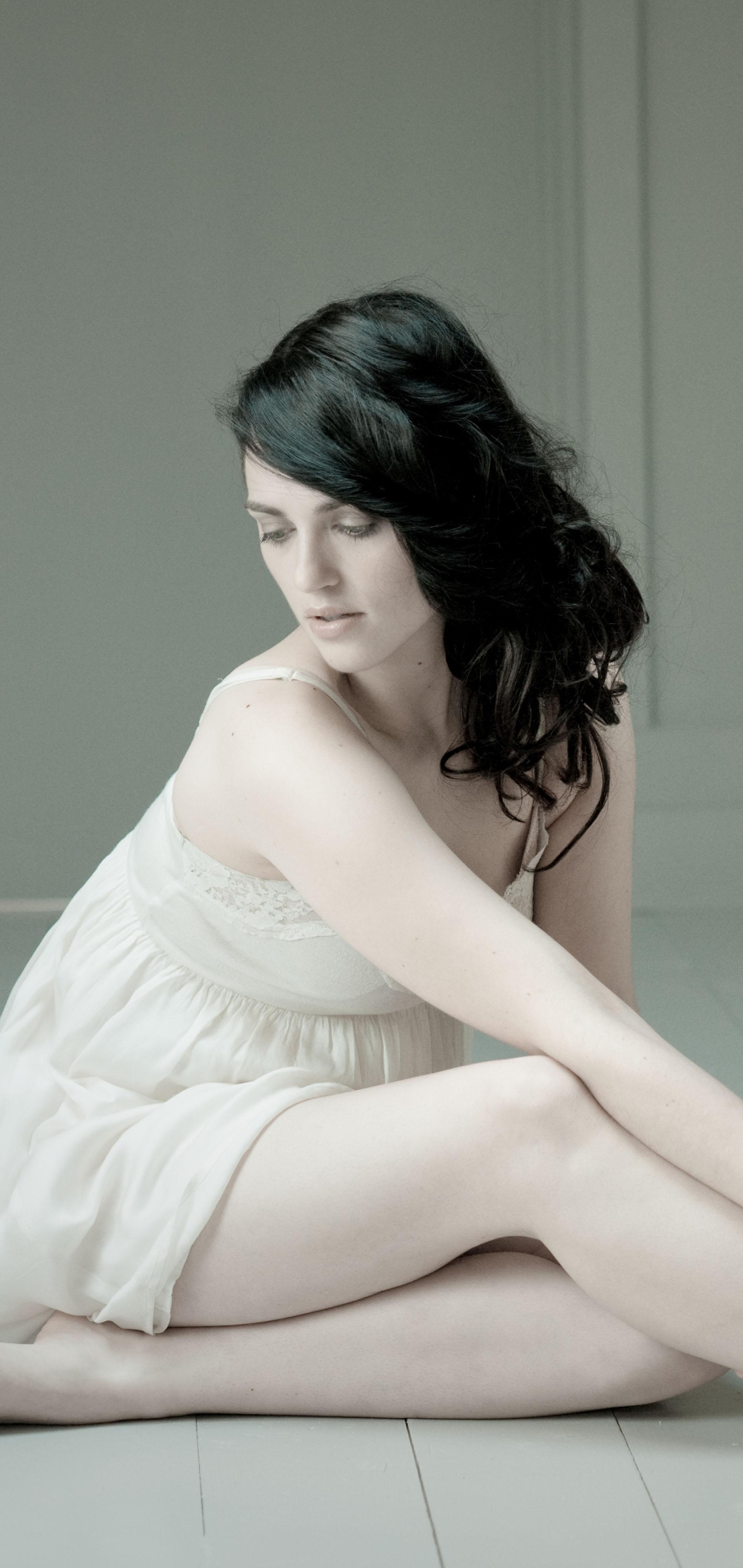 Download mobile wallpaper Celebrity, Canadian, Black Hair, Actress, White Dress, Katie Mcgrath for free.