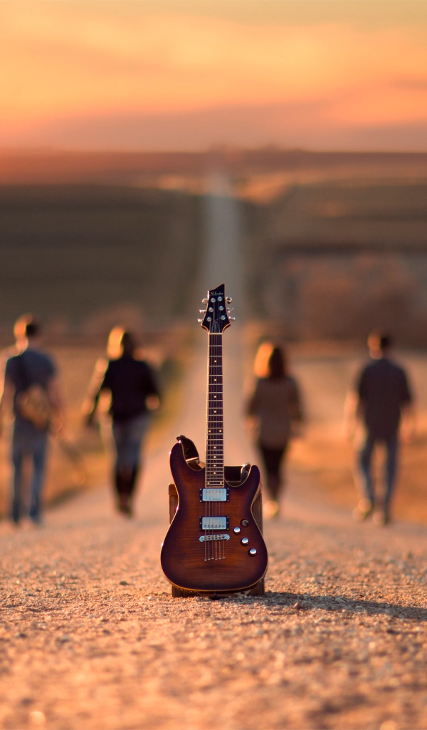 Download mobile wallpaper Music, People, Road, Guitar for free.