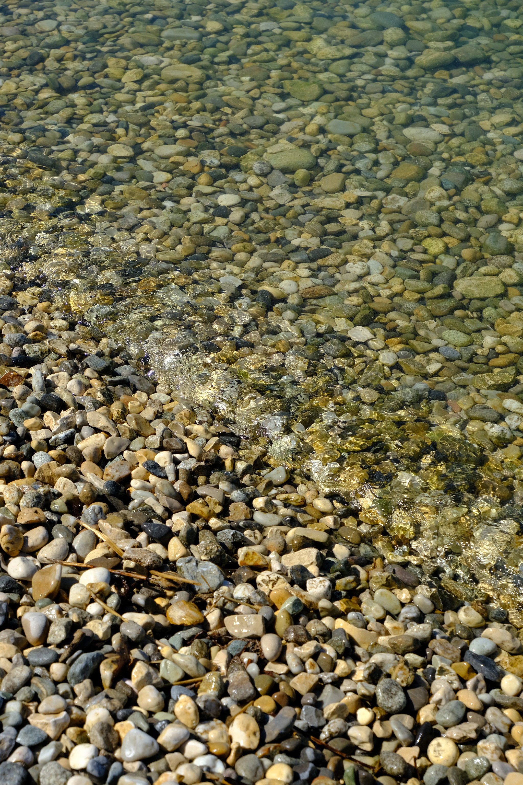 Free download wallpaper Nature, Stones, Pebble, Water, Waves on your PC desktop