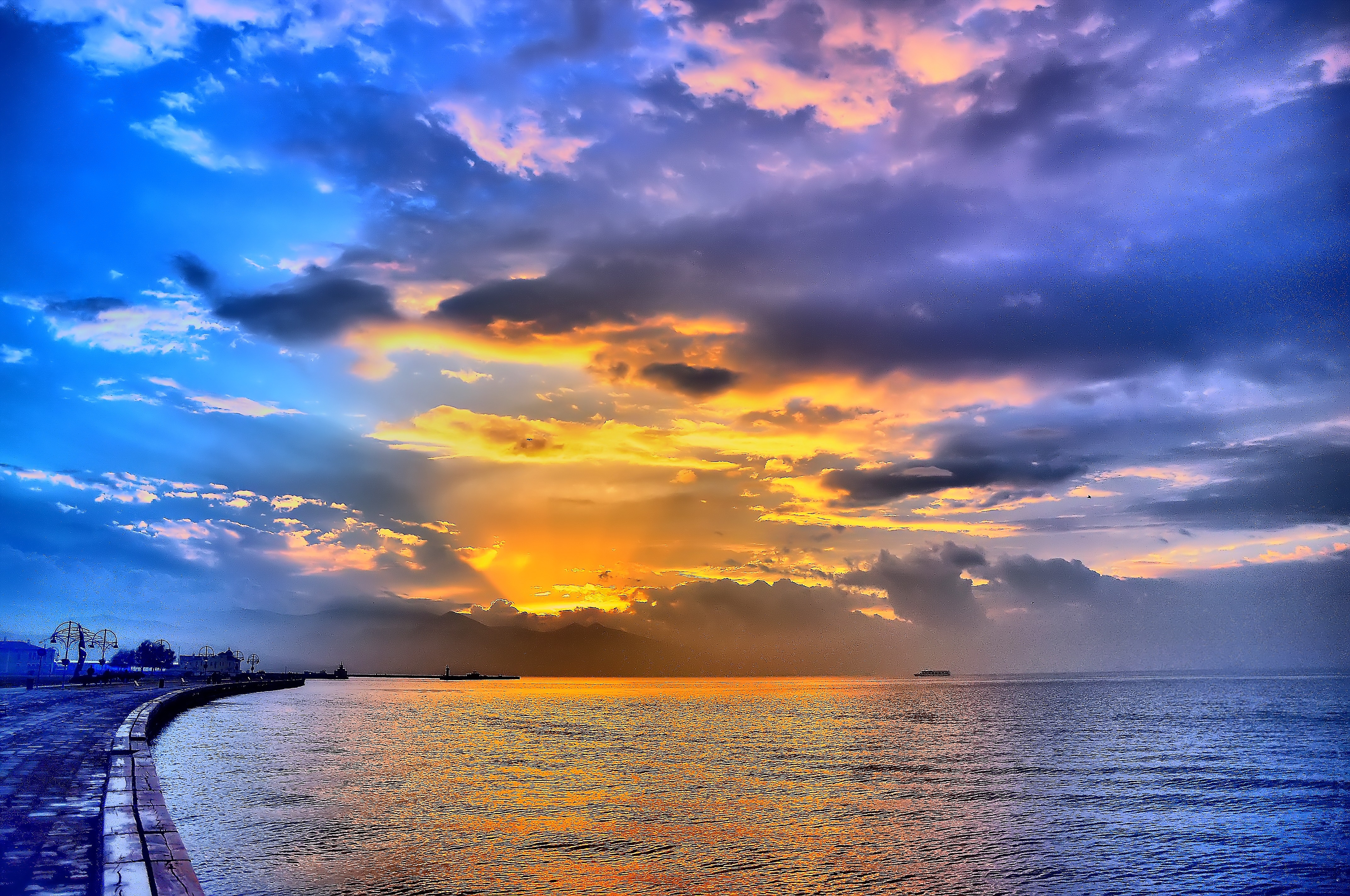 Free download wallpaper Shore, Bank, Nature, Sunset, Sea, Landscape on your PC desktop