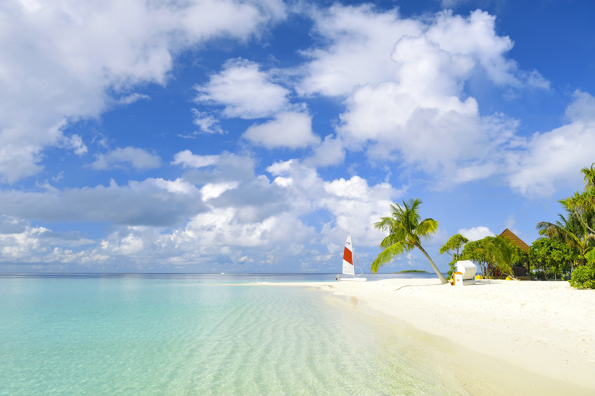 Lock Screen PC Wallpaper sea, beach, nature, sand, palms, tropics, yacht