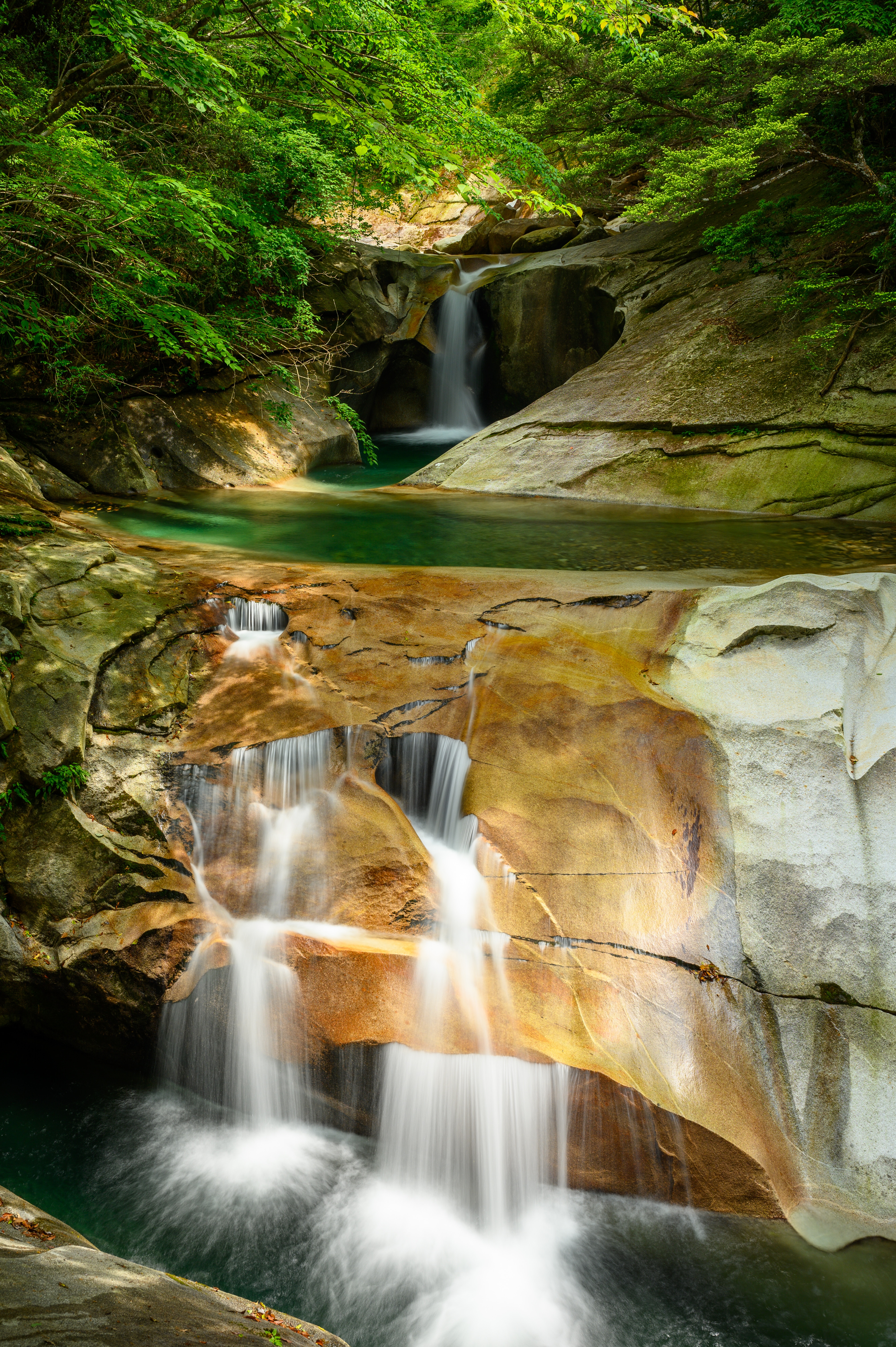 Download mobile wallpaper Precipice, Break, Stone, Waterfall, Nature, Trees, Rivers for free.